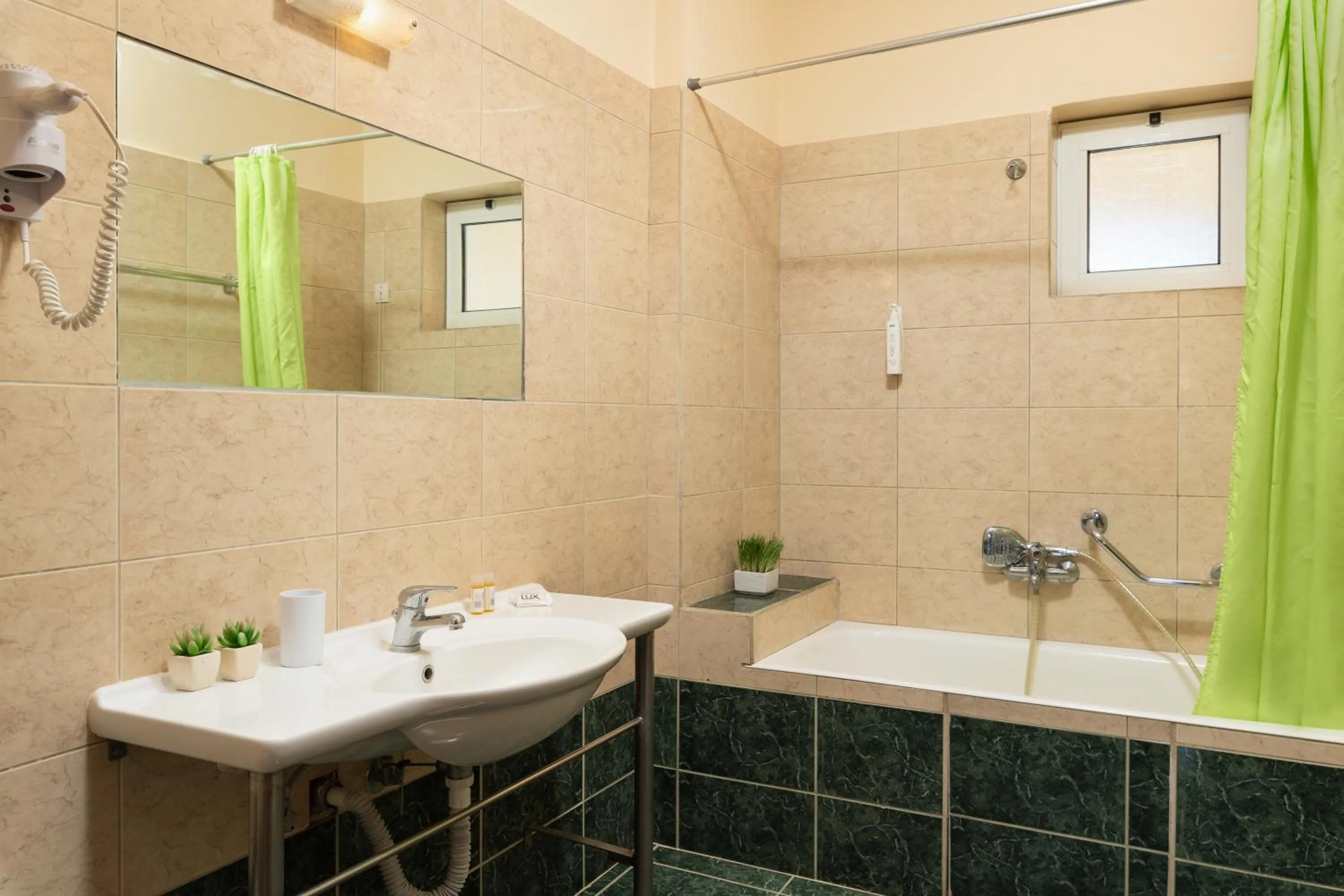 Bathroom in Dimitra & Evdokia Hotel