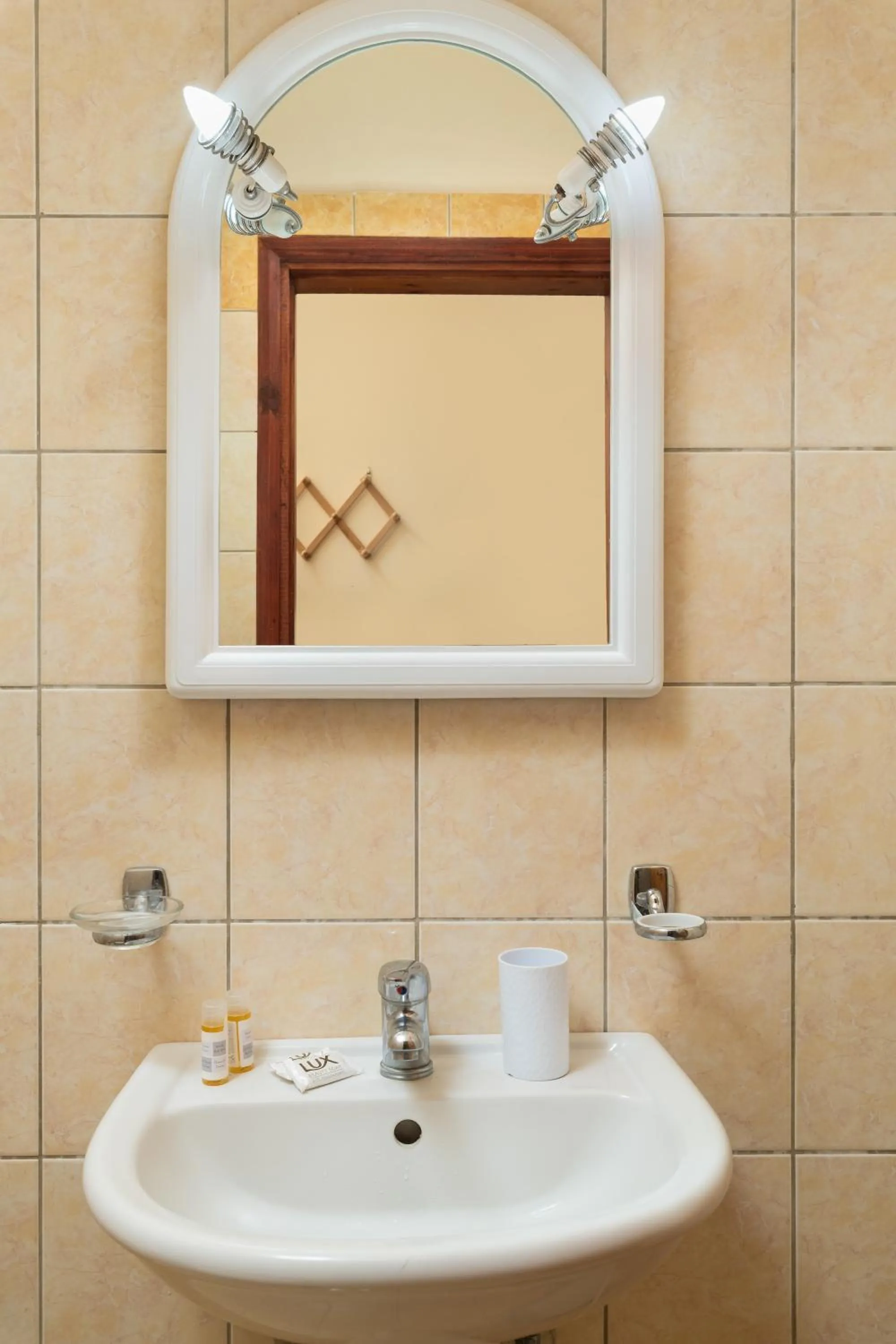 Toilet in Dimitra & Evdokia Hotel