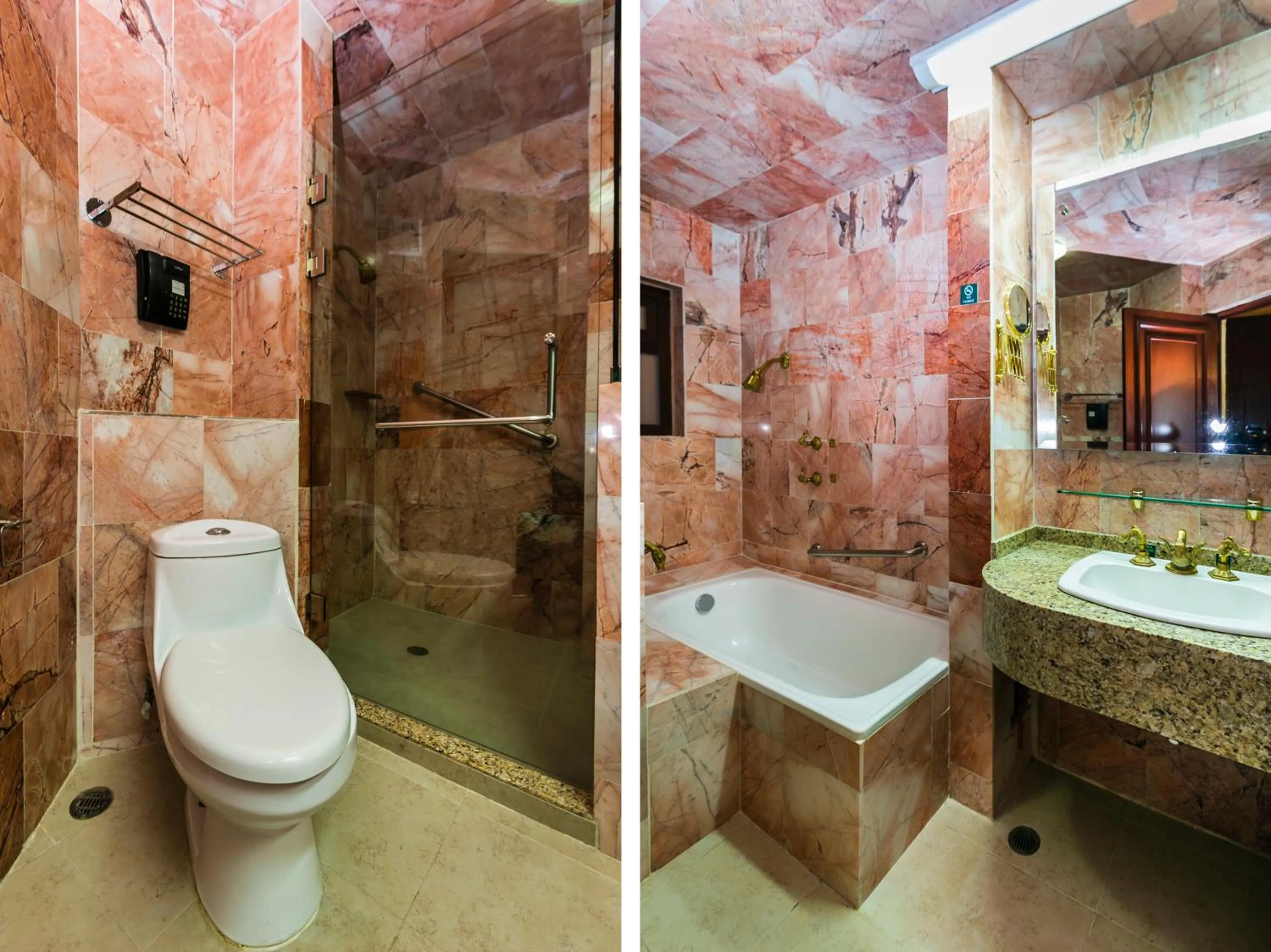 Toilet in Quinta del Rey Hotel