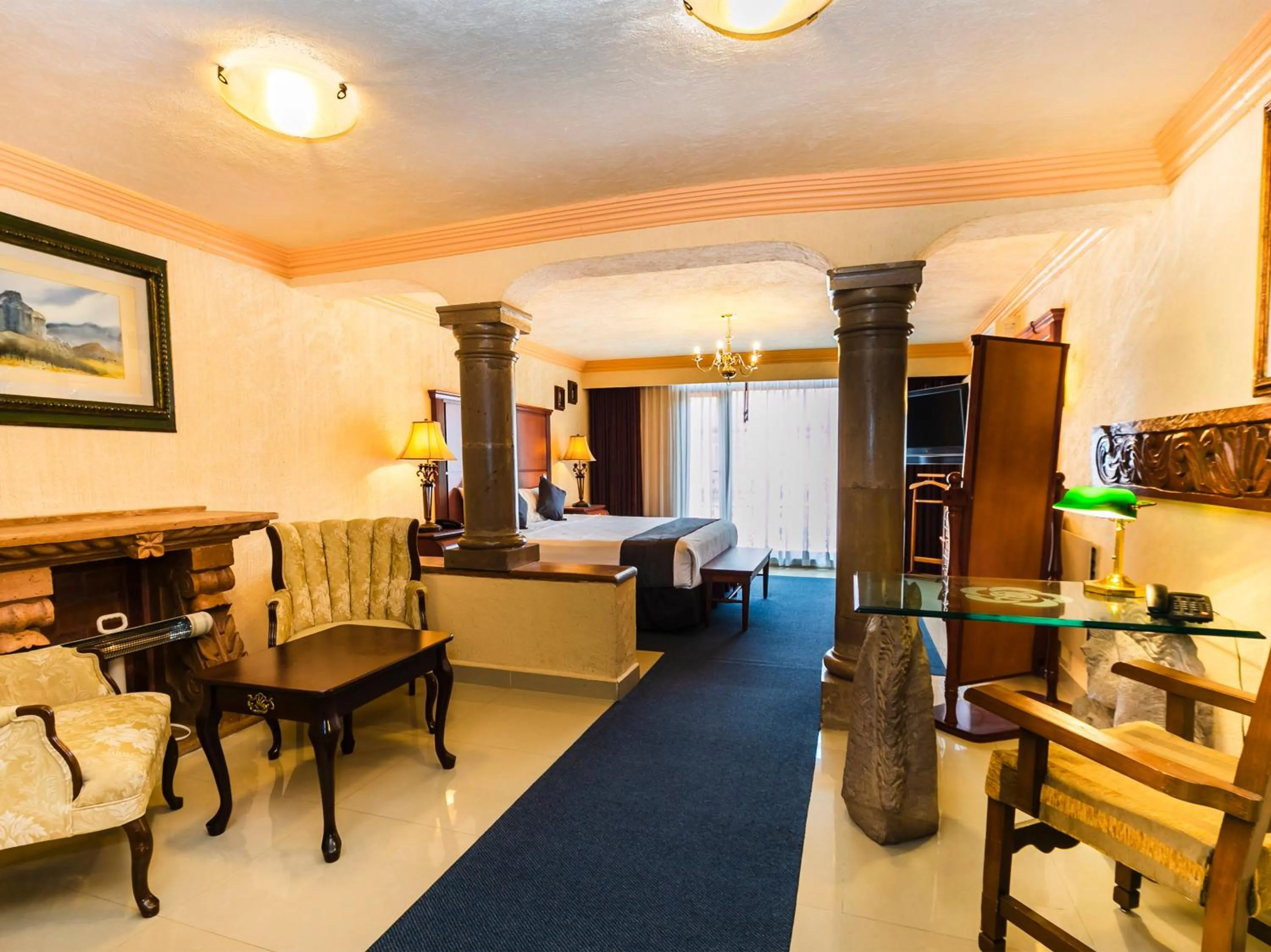 Seating area in Quinta del Rey Hotel