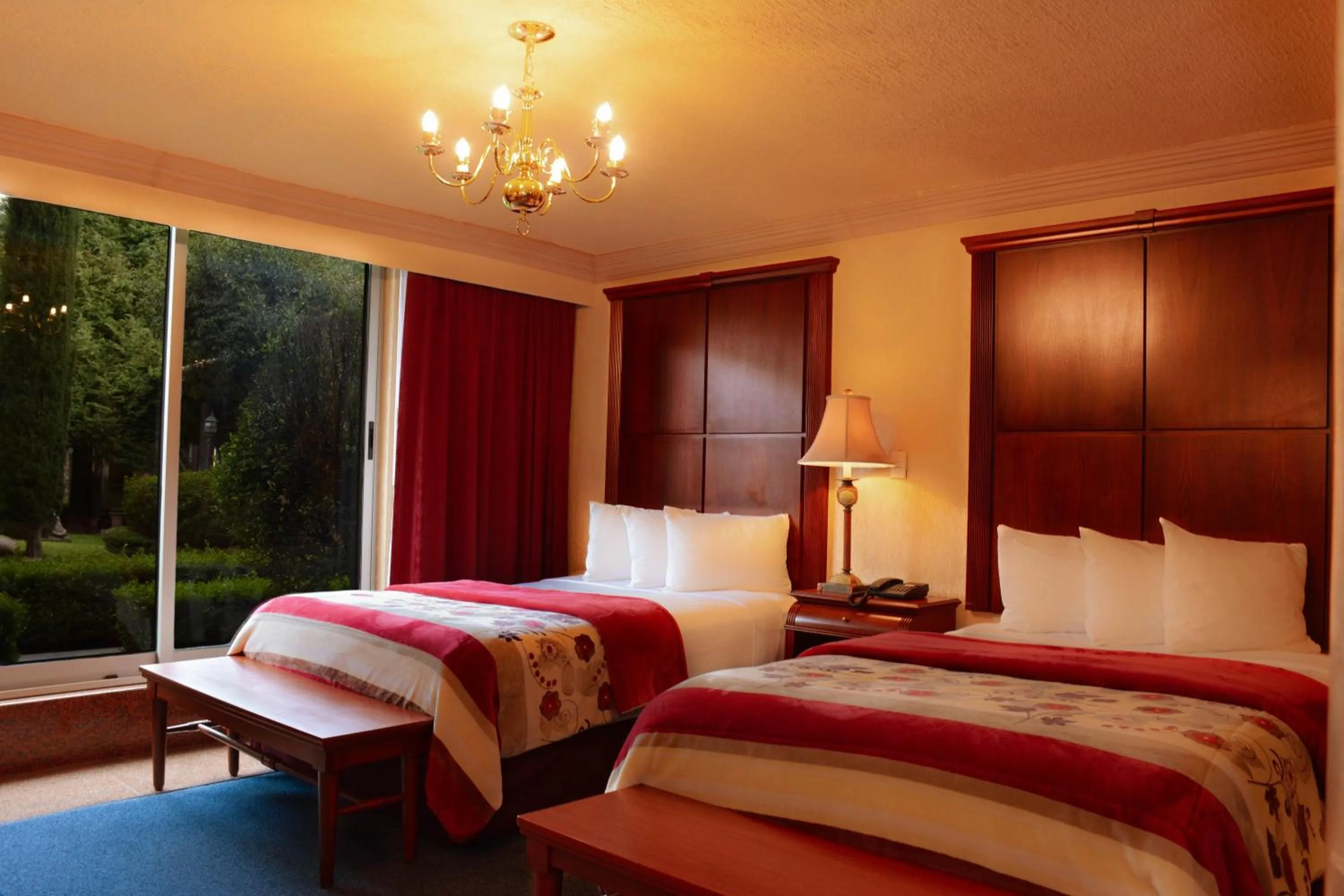 Bedroom, Bed in Quinta del Rey Hotel