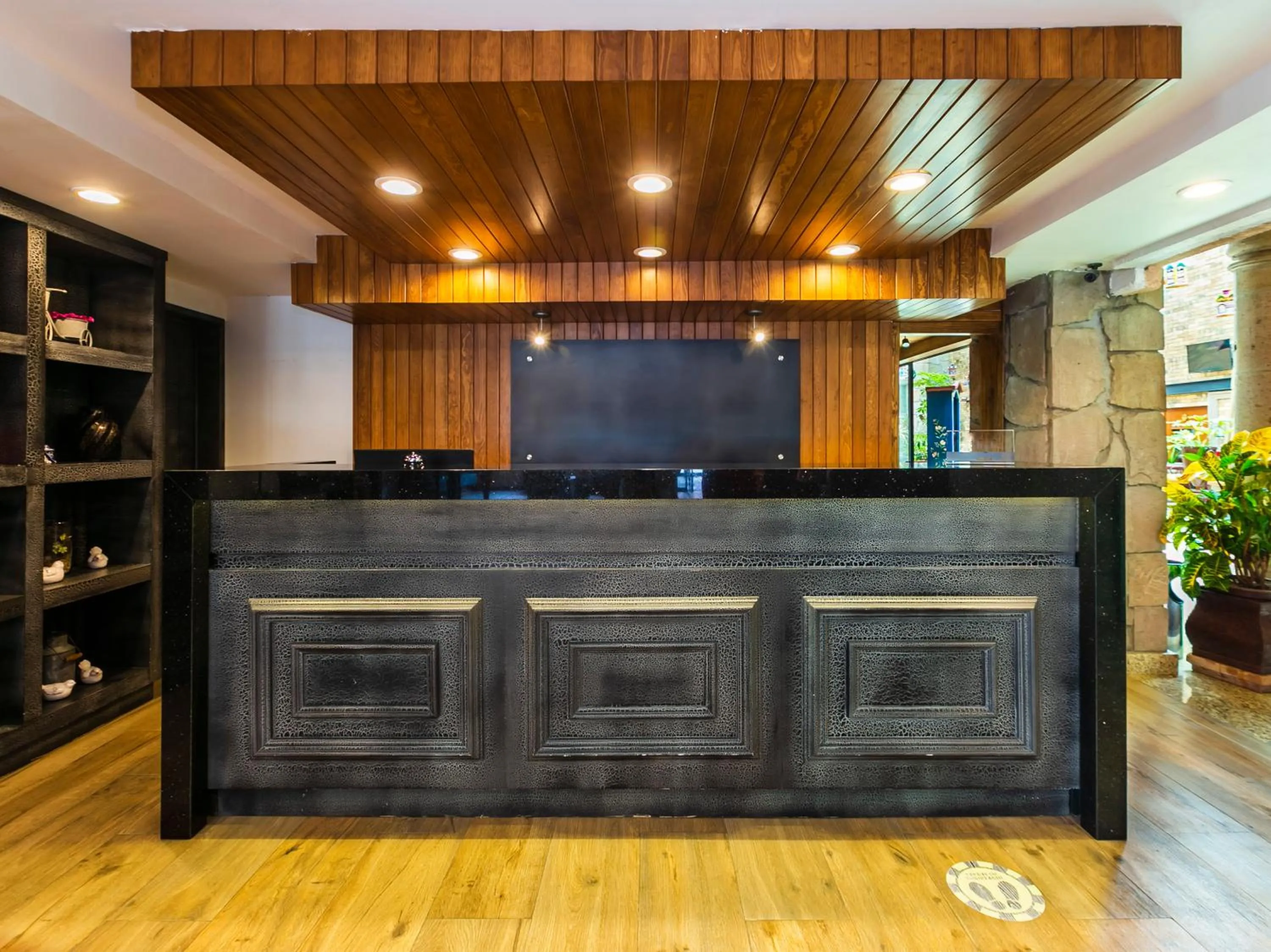 Lobby or reception in Quinta del Rey Hotel