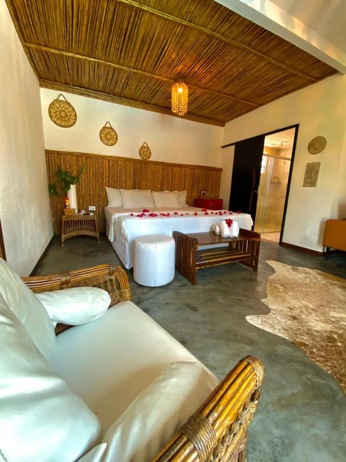 Bed in Villa Pantai Milagres Exclusive Hotel