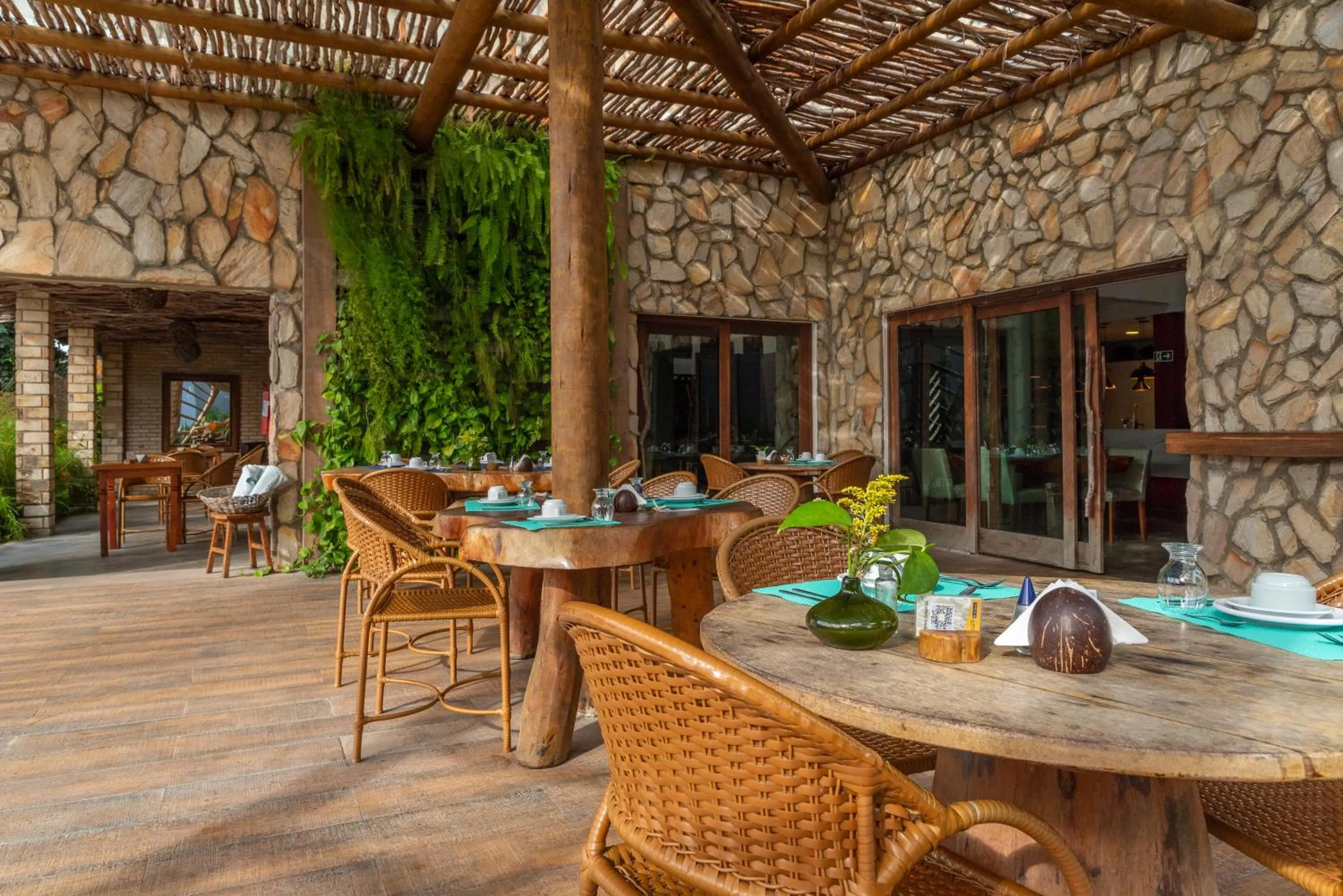 Restaurant/places to eat in Villa Pantai Milagres Exclusive Hotel