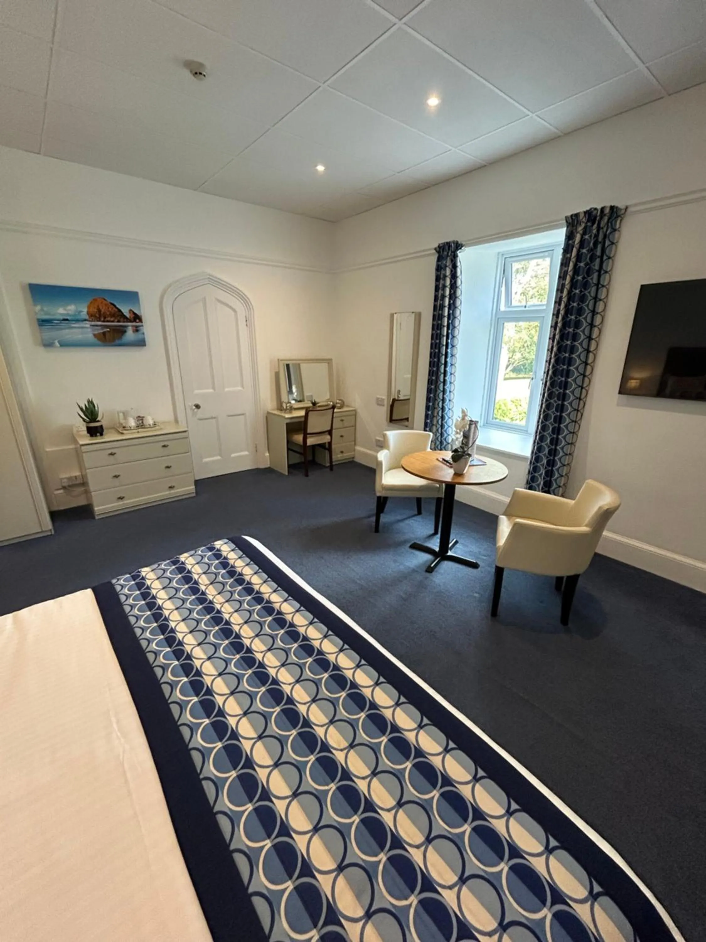 Bed in Westhill Country Hotel