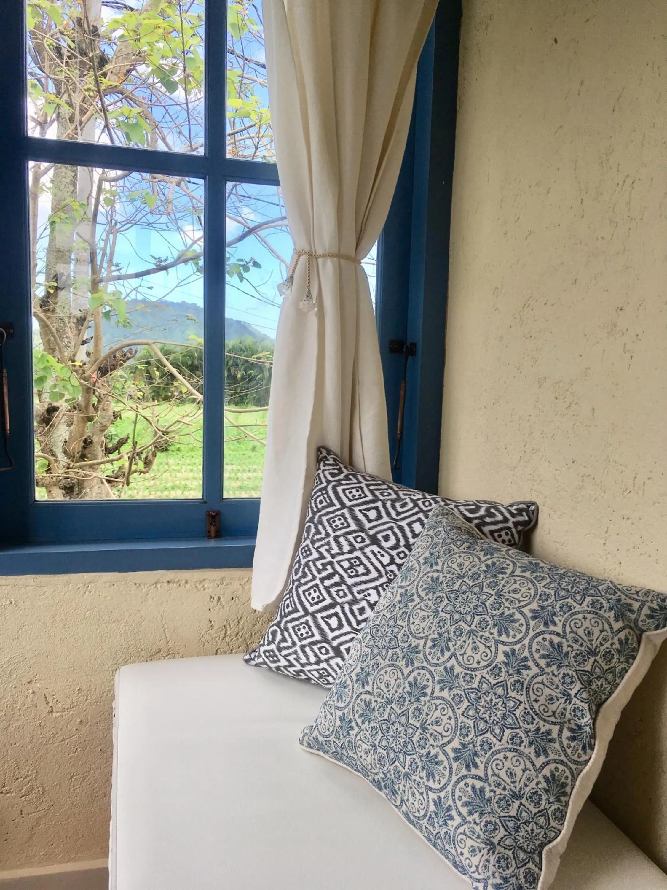 Amrita Villa Sidemen