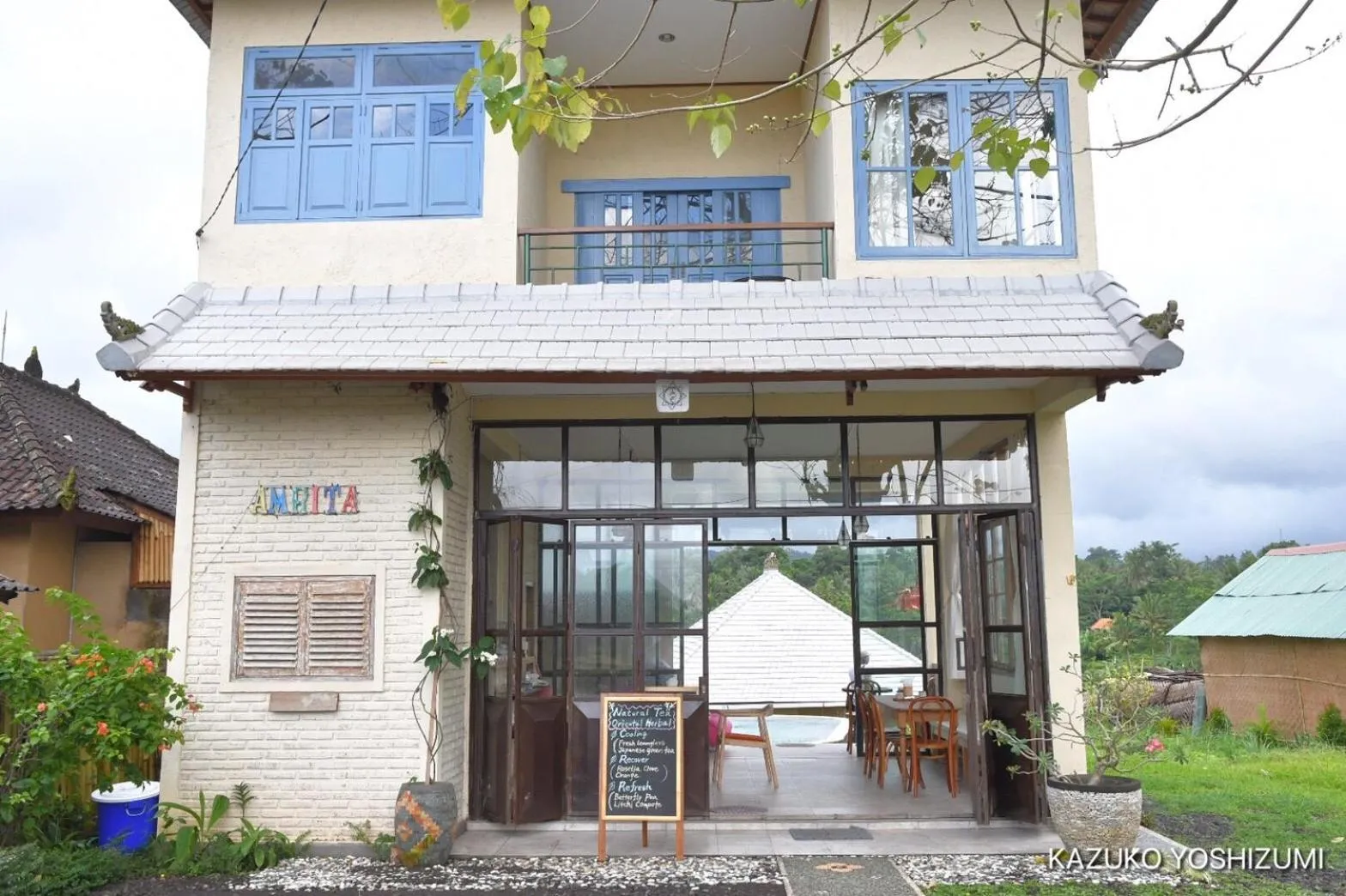 Amrita Villa Sidemen