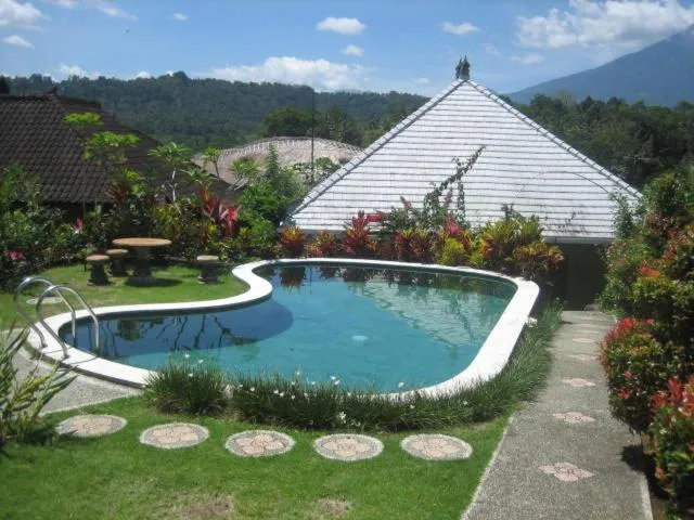 Amrita Villa Sidemen