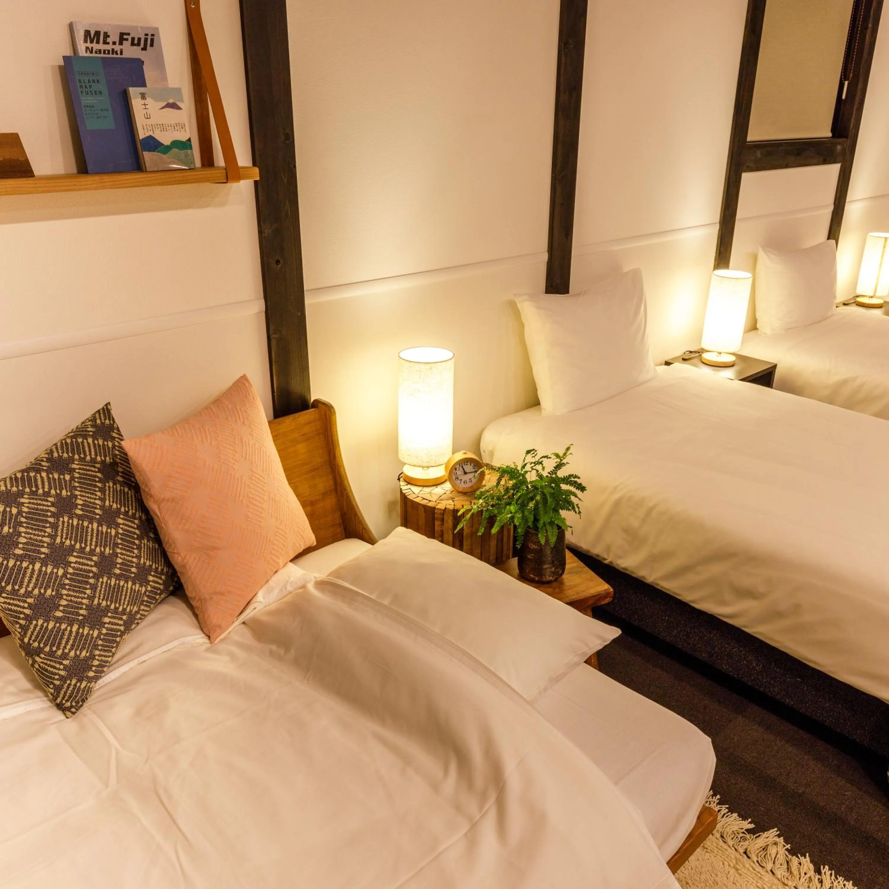 Photo of the whole room, Bed in JINYA Fujikawaguchiko