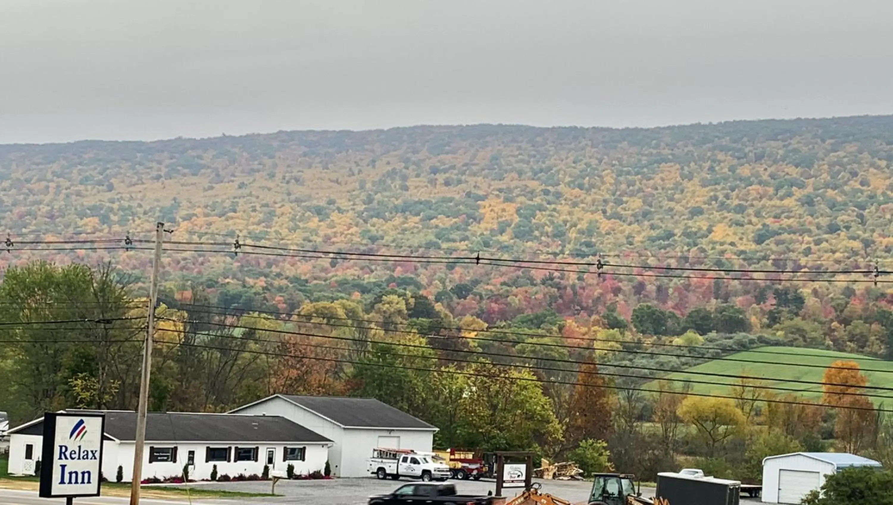 Property building in Relax Inn Altoona Property building in Relax Inn Altoona