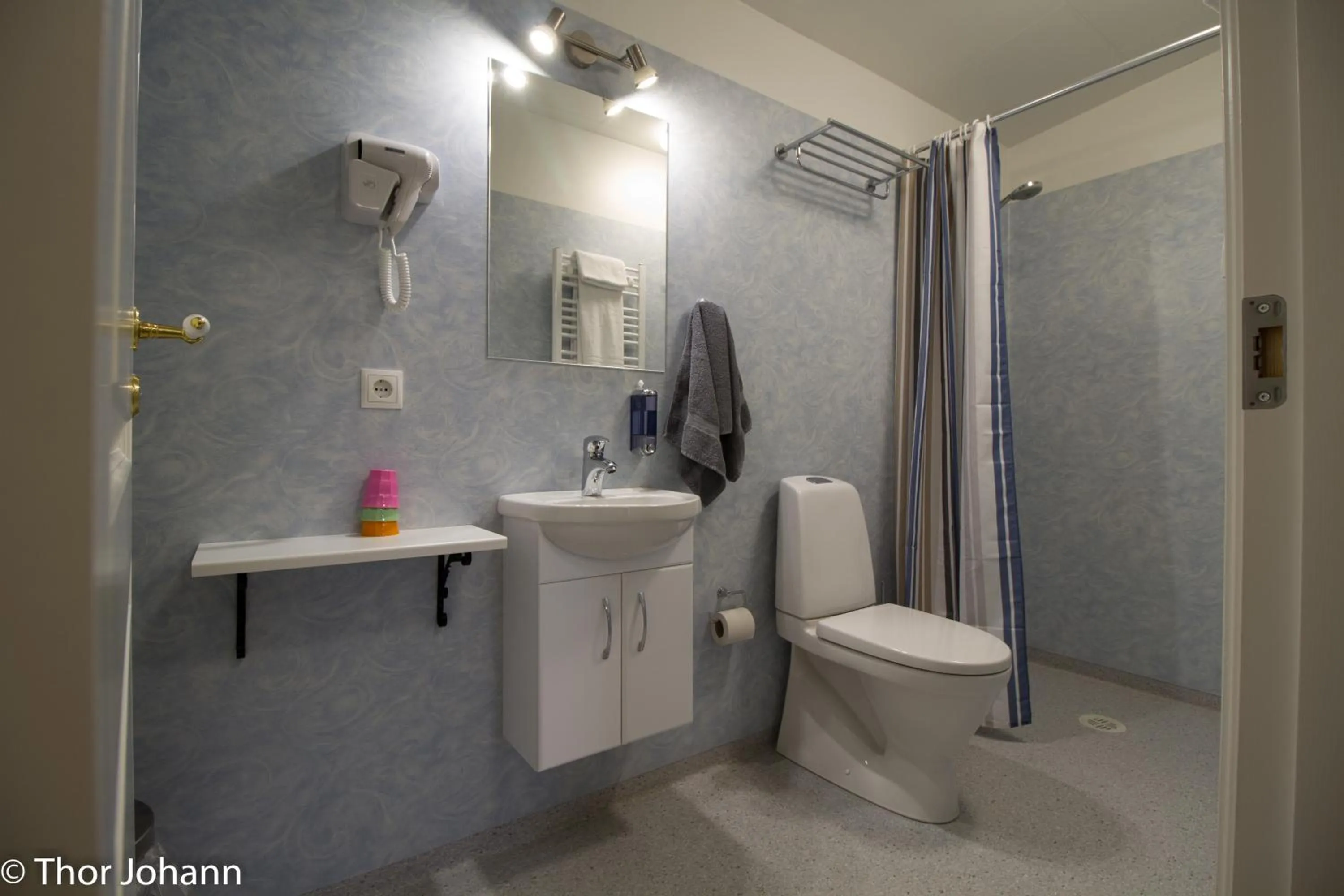 Bathroom in Hotel Hjardarbol