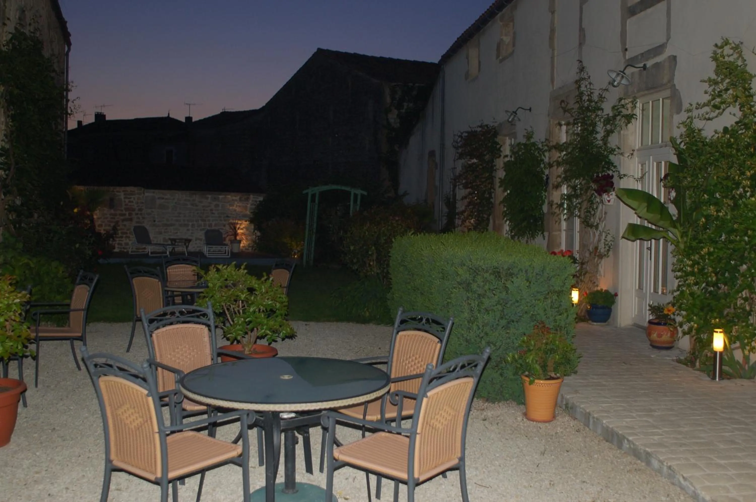 Dining area in Hôtel du Donjon
