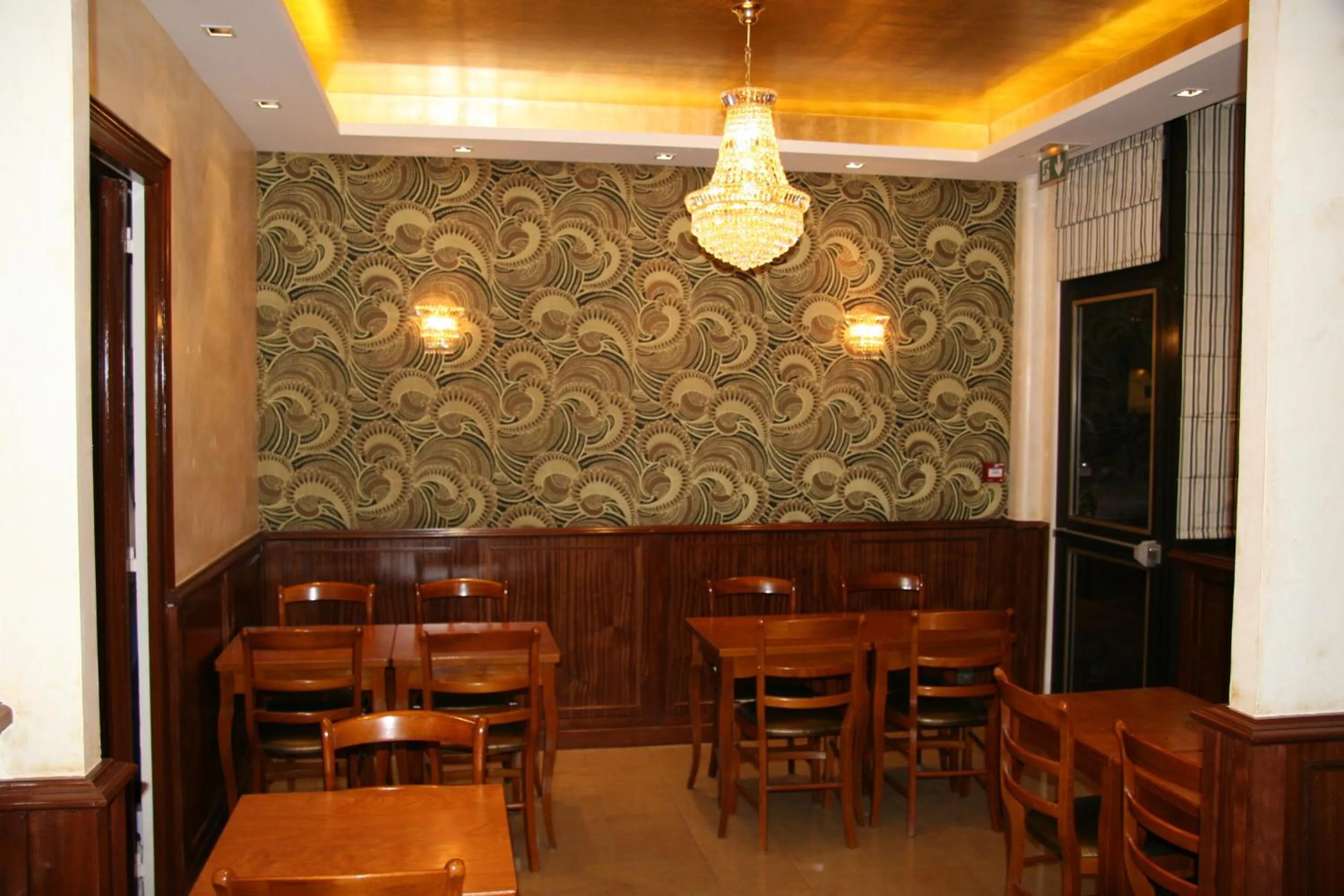 Restaurant/places to eat in Hotel Bellevue Saint-Lazare