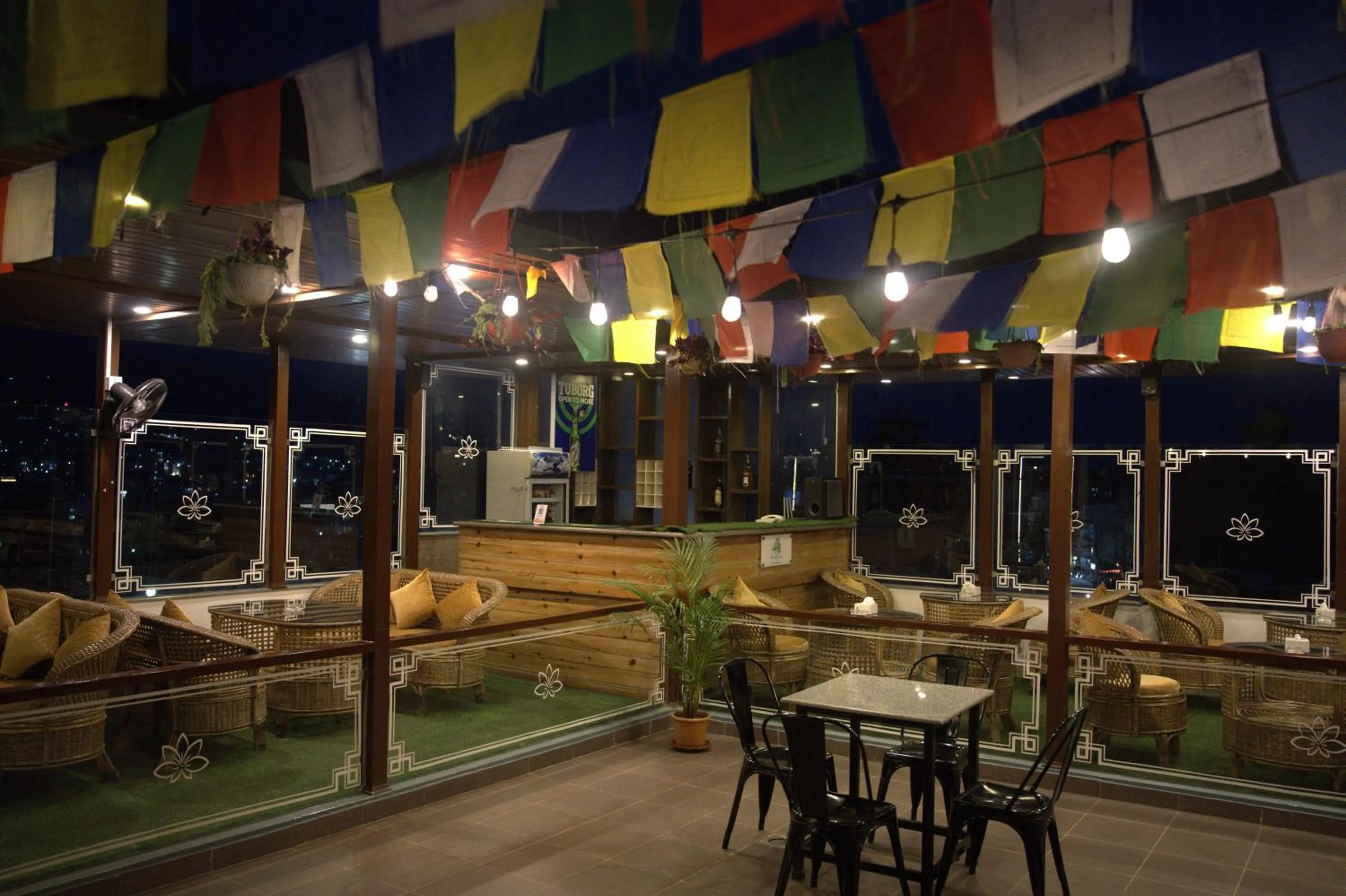 Restaurant/places to eat in Boudha Boutique Hotel