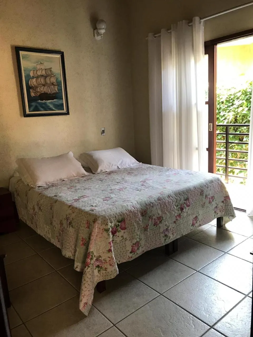 Bed in Pousada Irmãos do Mar