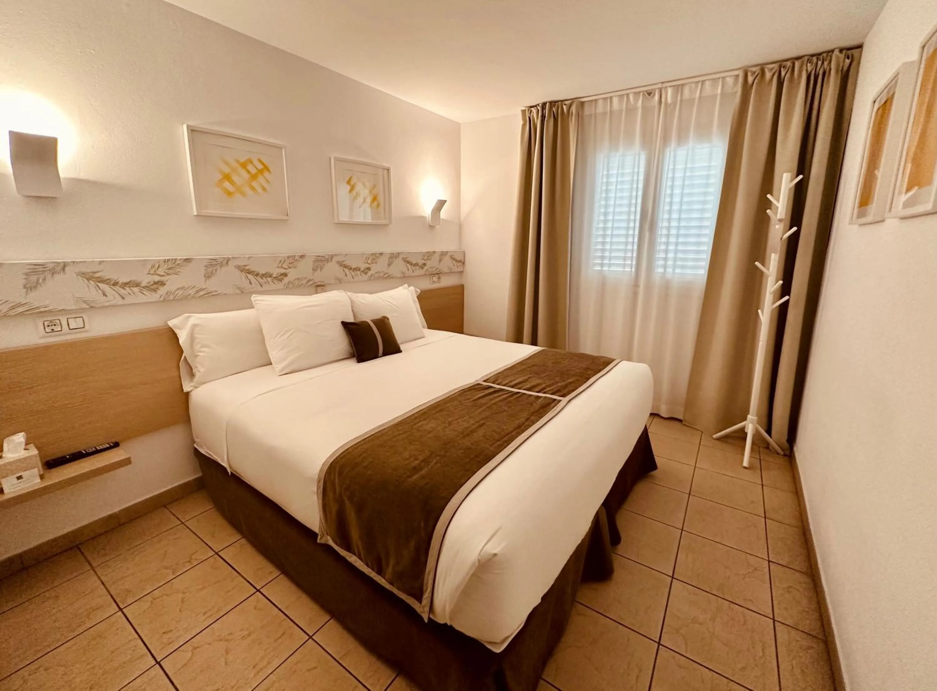 Bed in LUZ Vejer Hospedería