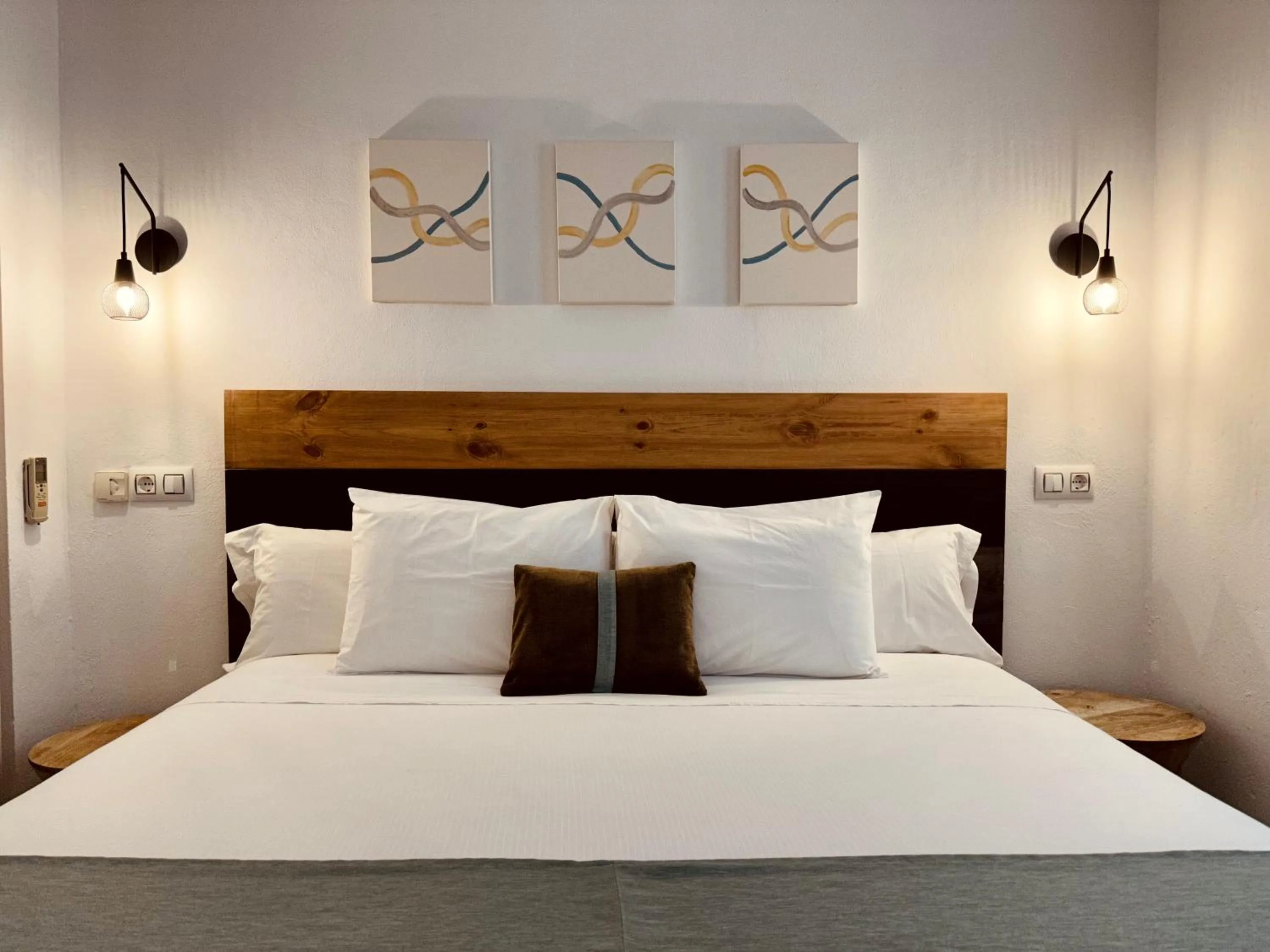 Bed in LUZ Vejer Hospedería