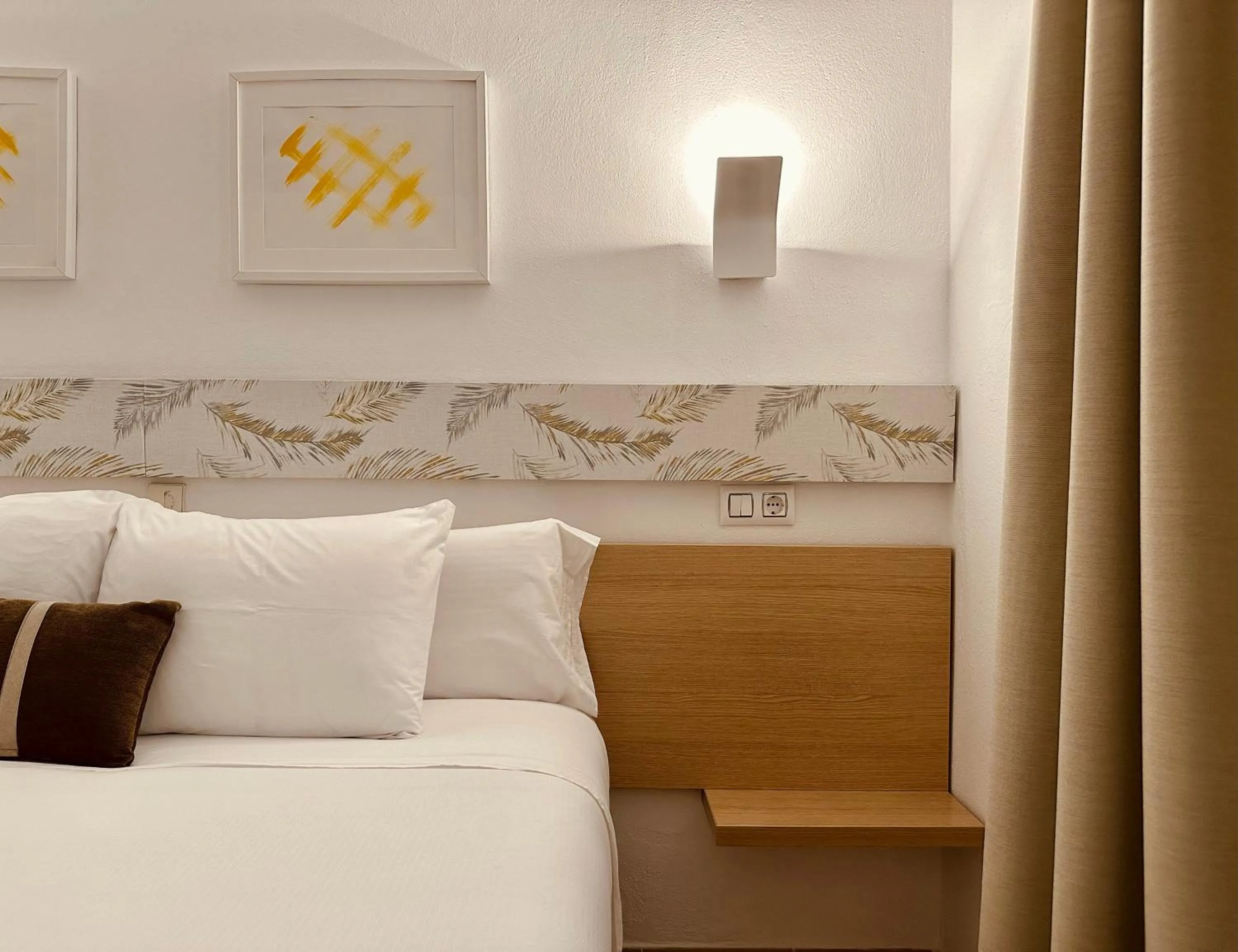 Bed in LUZ Vejer Hospedería