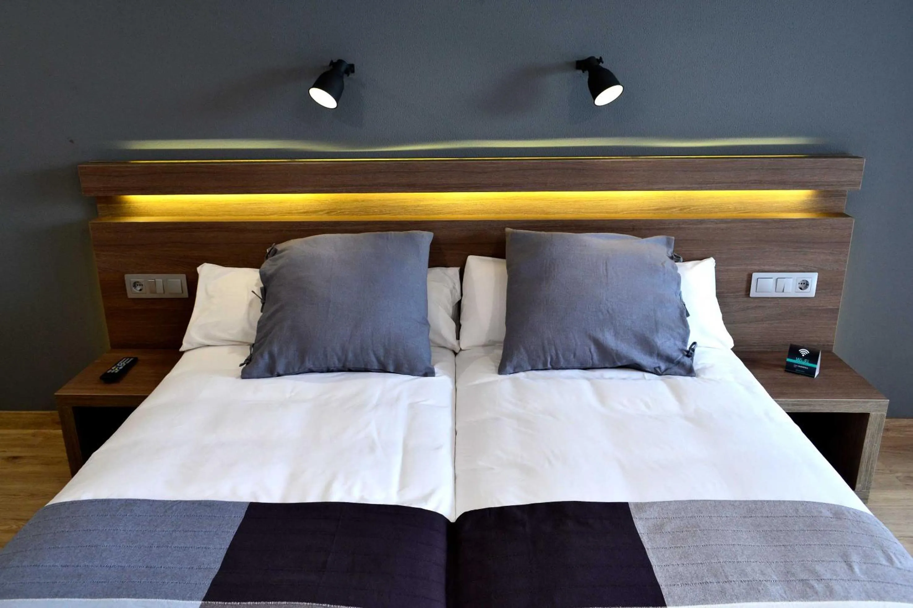 Bed in Hotel Alda Sada Marina