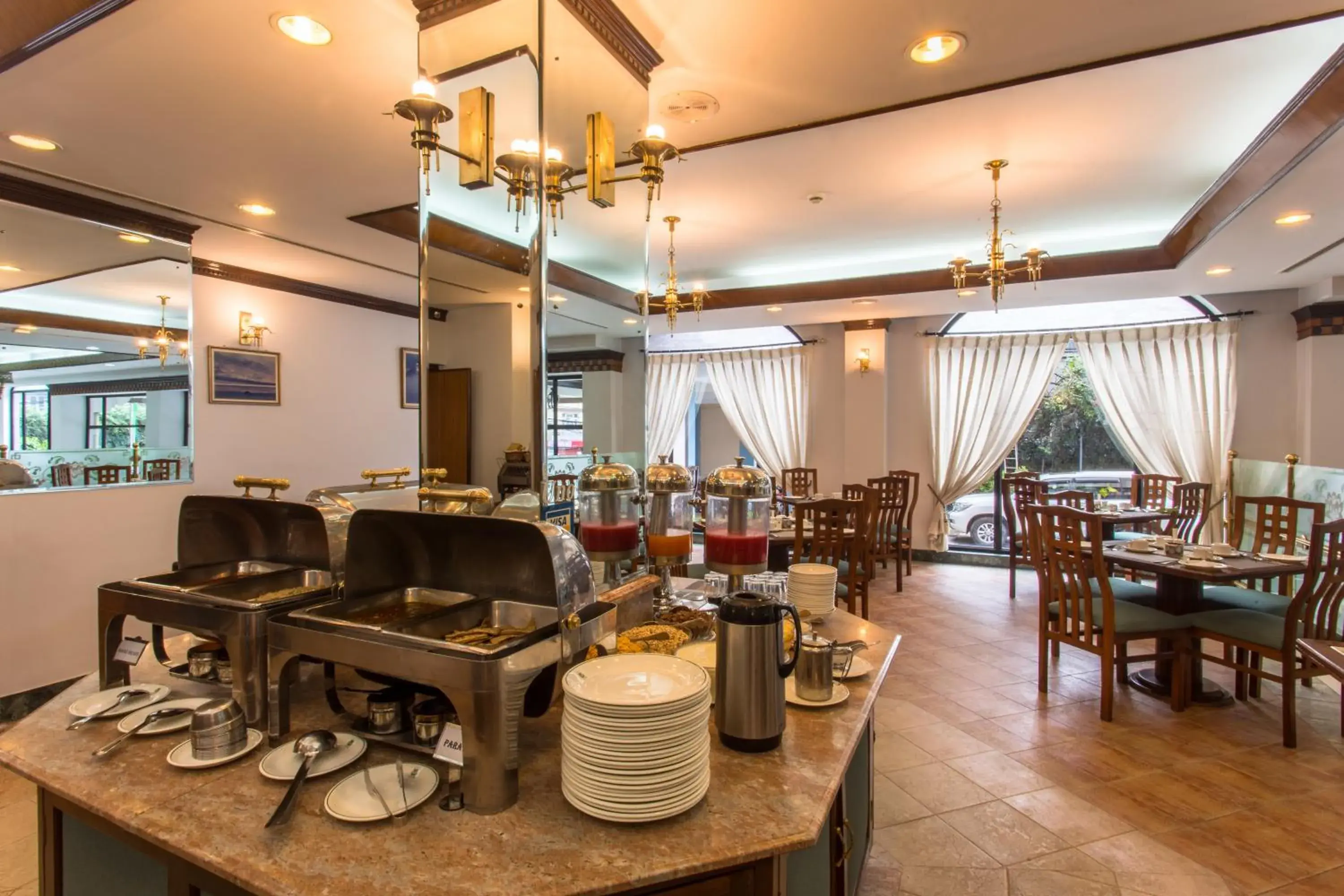 Breakfast in Hotel Le Himalaya Breakfast in Hotel Le Himalaya