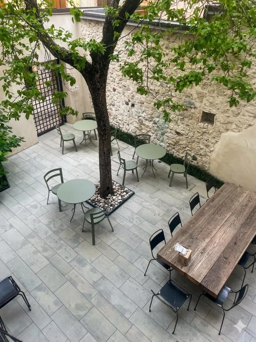 Breakfast in Casa Kaki - Eco friendly Apartments with Parking & Private Courtyard