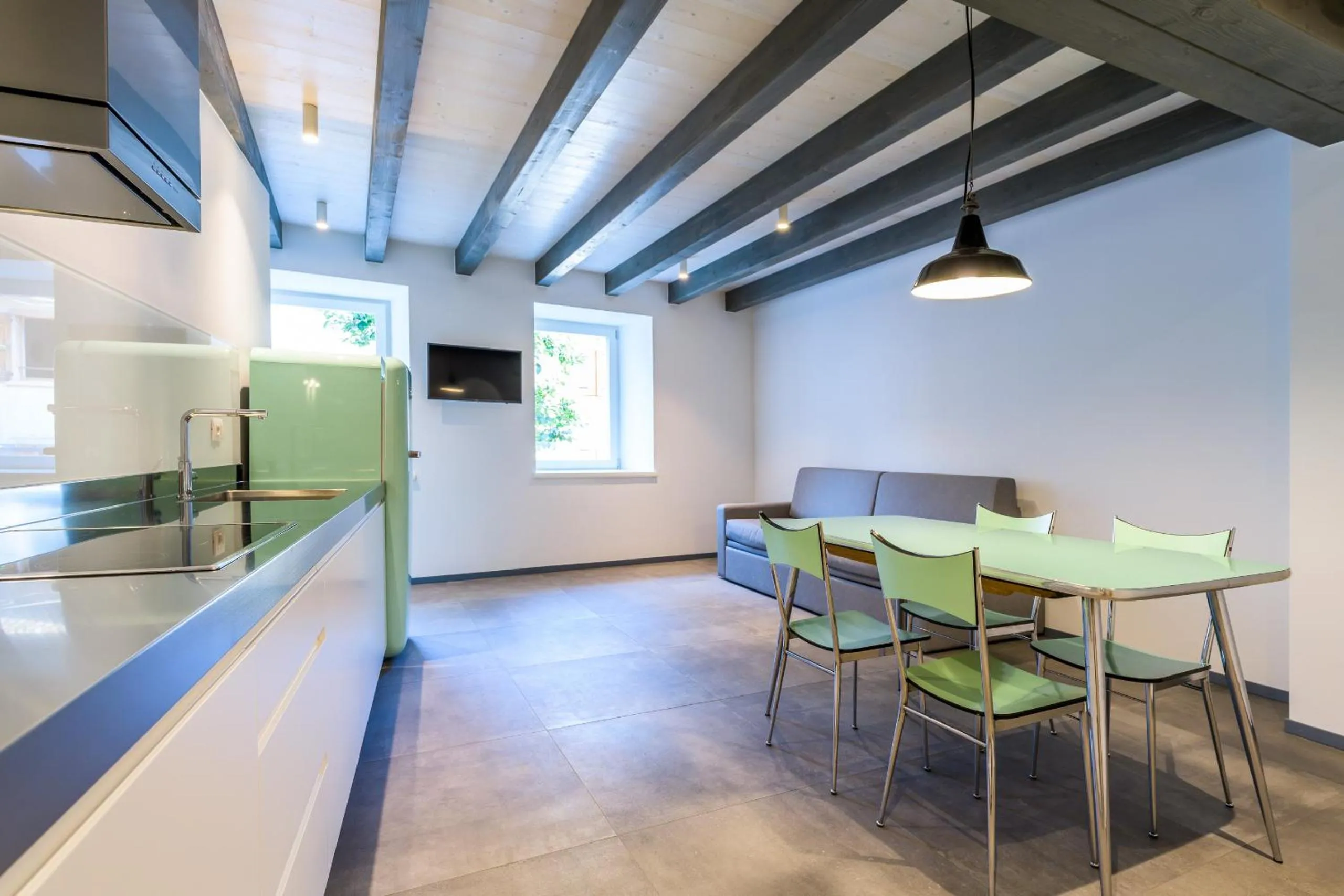 TV and multimedia in Casa Kaki - Eco friendly Apartments with Parking & Private Courtyard