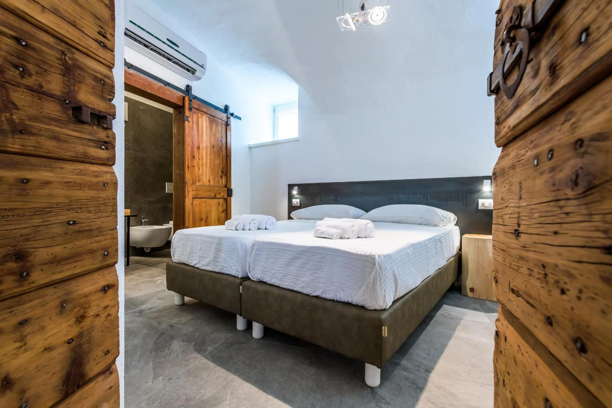 Bedroom, Bed in Casa Kaki - Eco friendly Apartments with Parking & Private Courtyard