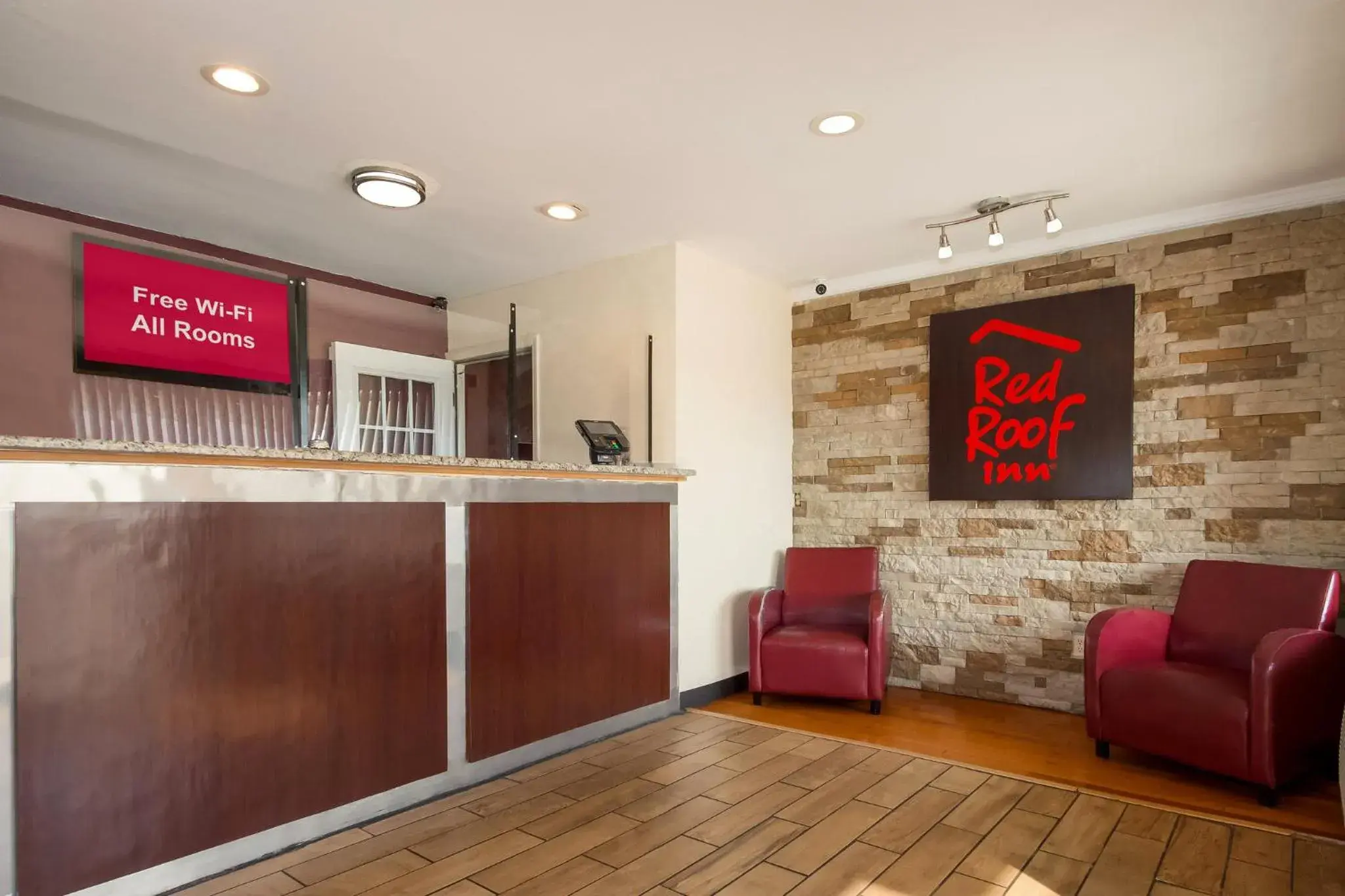 Lobby or reception in Red Roof Inn Santee Lobby or reception in Red Roof Inn Santee