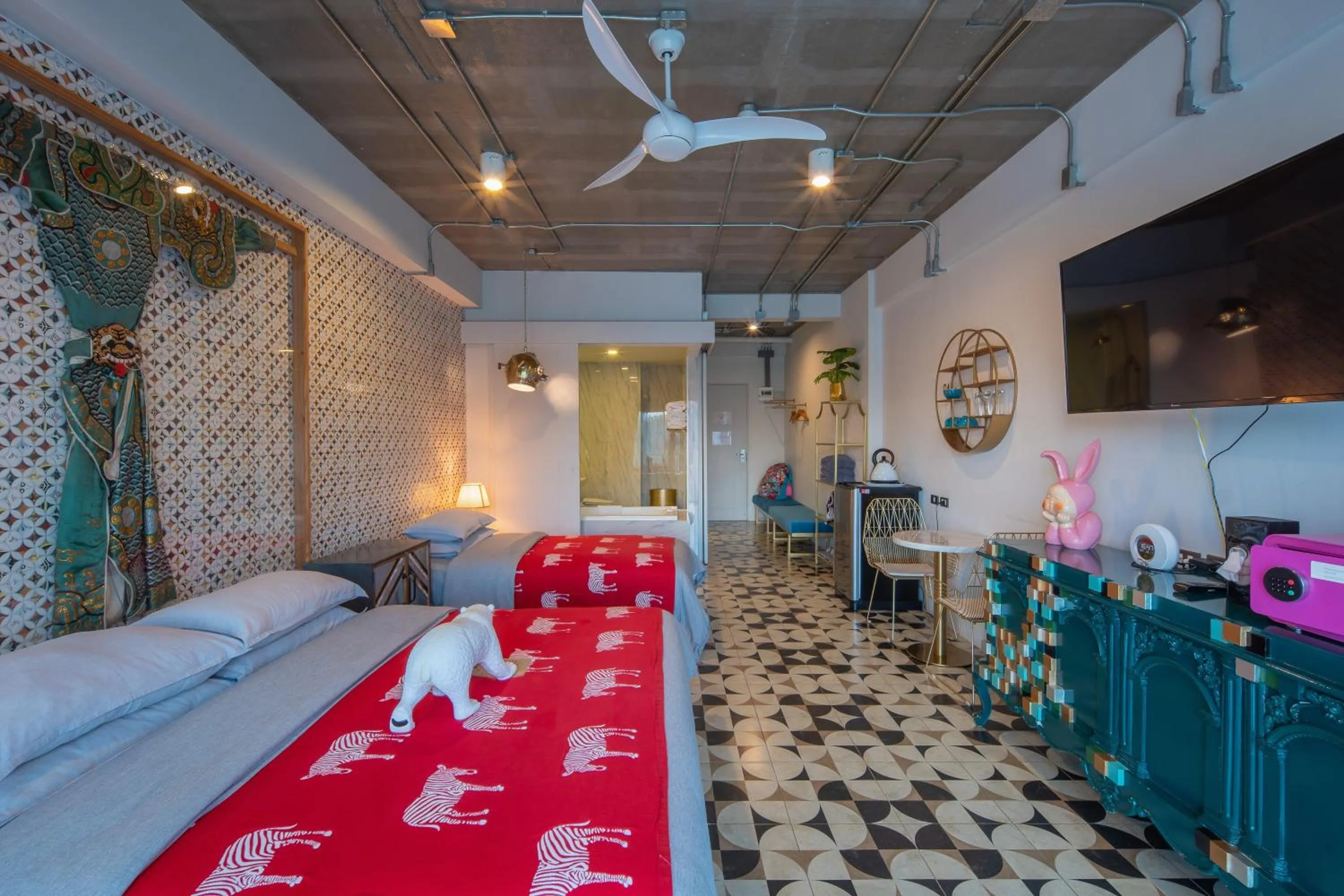 Bed in River Art Hotel