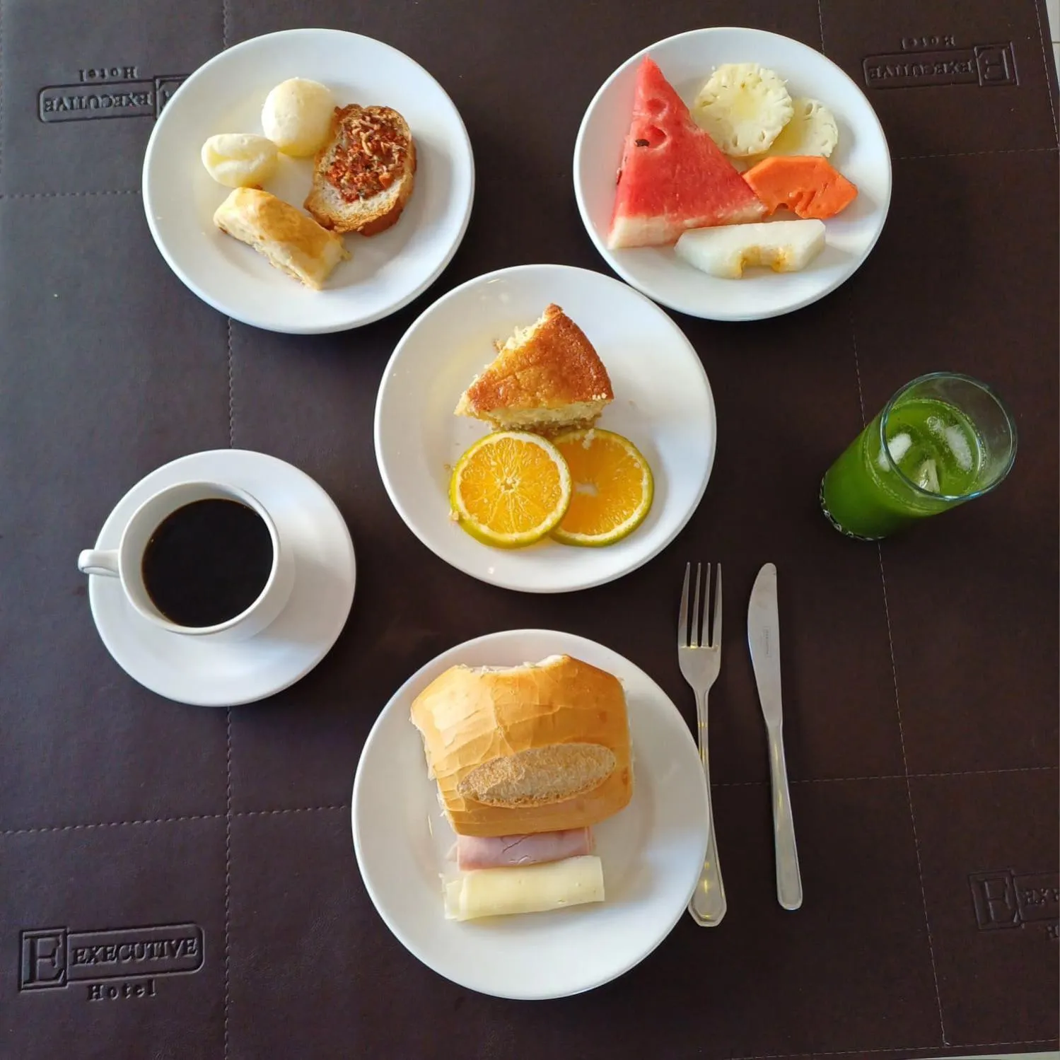 Breakfast in Executive Hotel MT