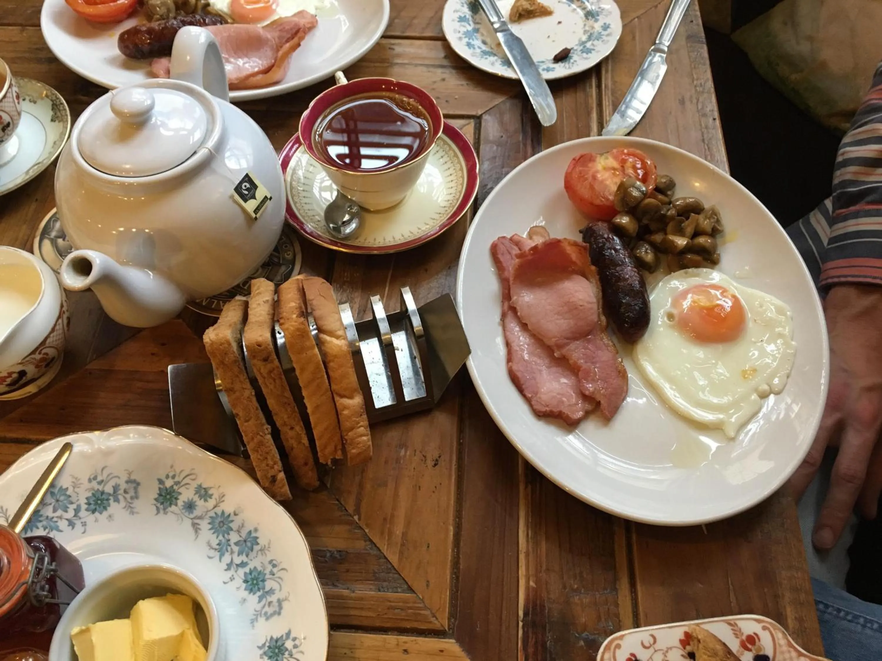 Dining area in Phelips Arms