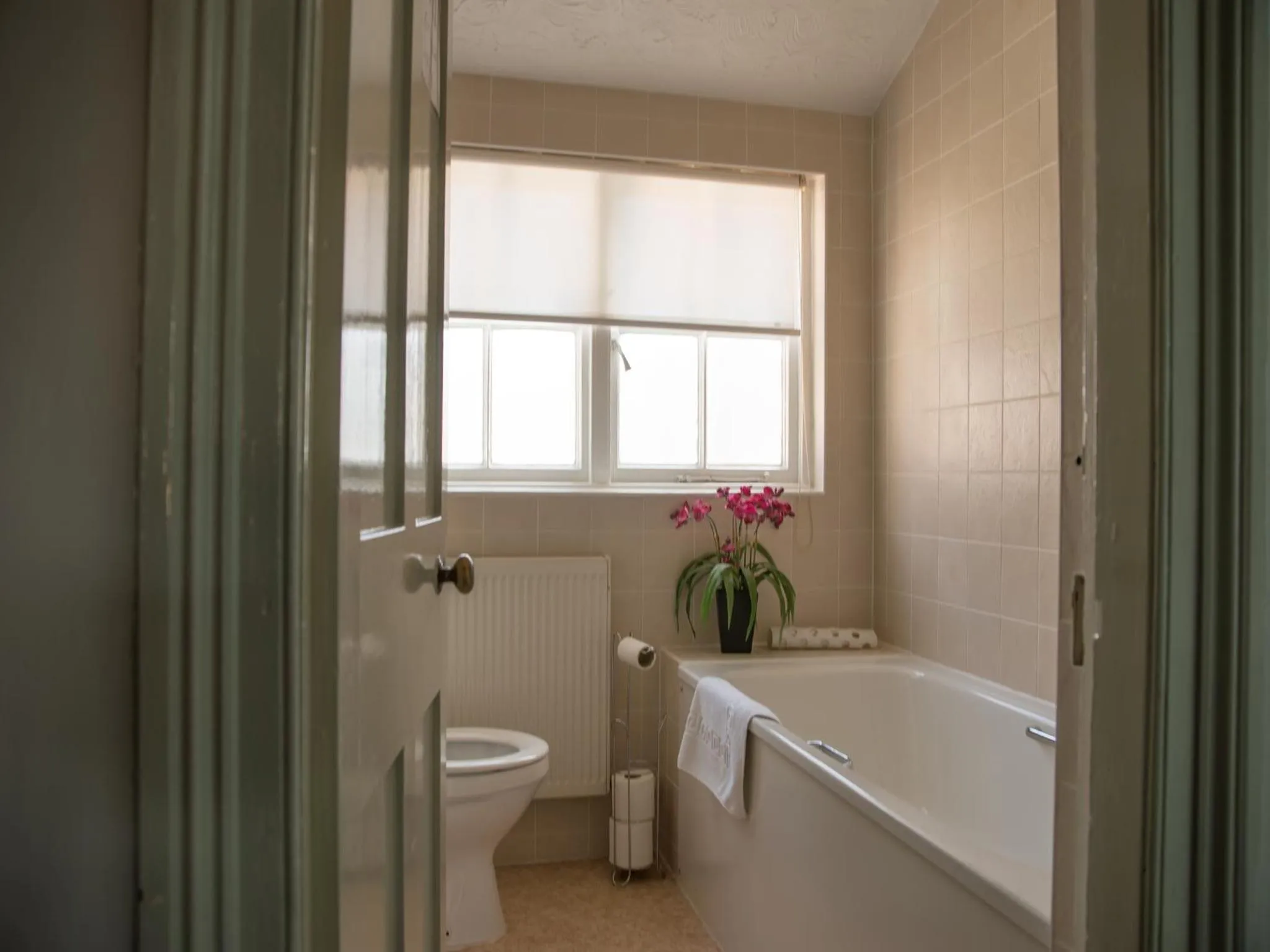 Bathroom in Phelips Arms