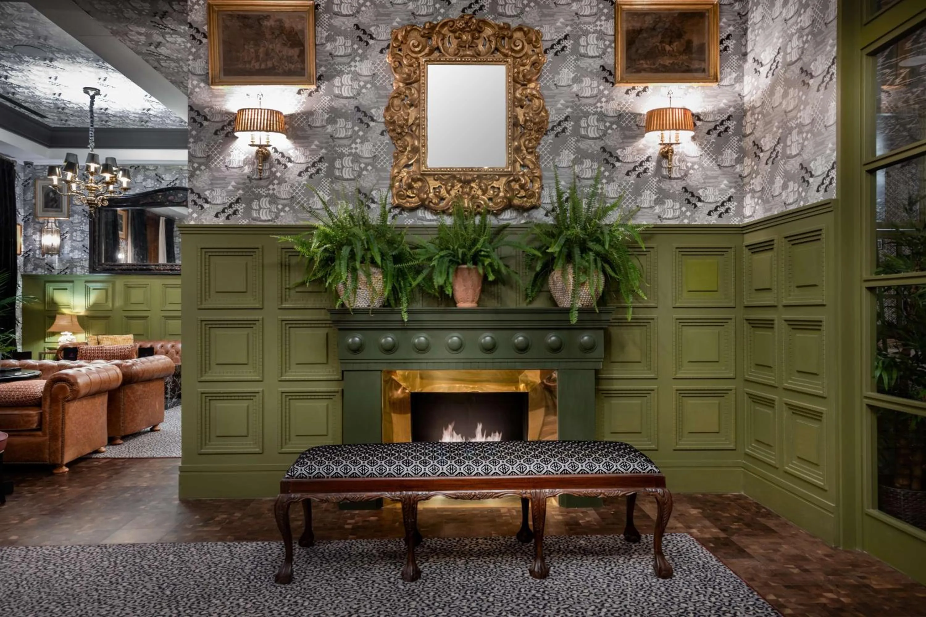 Lounge or bar in NH Collection Colón Valencia