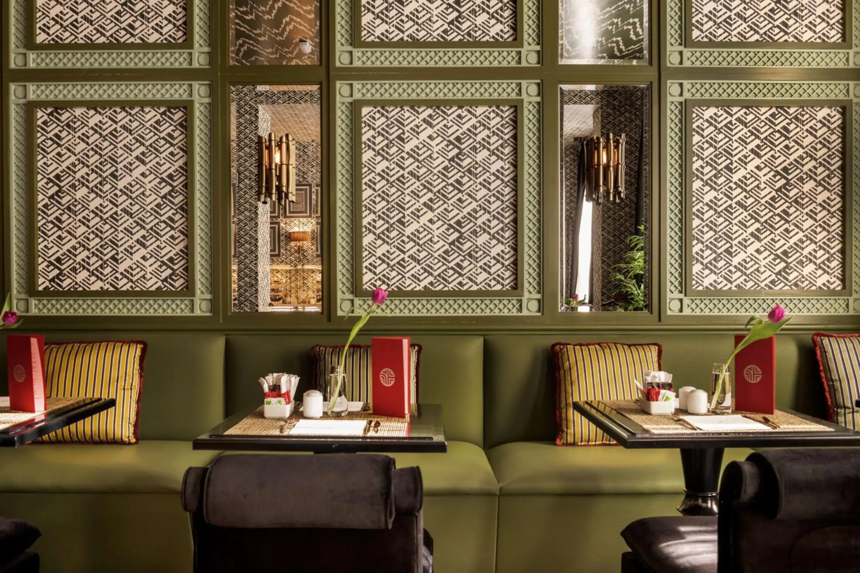 Restaurant/places to eat in NH Collection Colón Valencia Restaurant/places to eat in NH Collection Colón Valencia