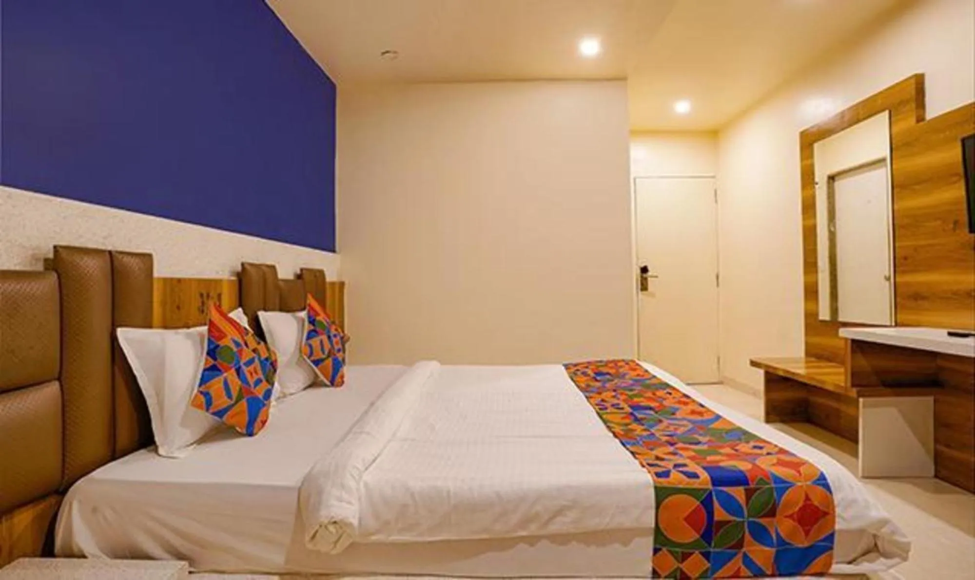 Bed in FabHotel Veera Residency - Nr Mumbai International Airport