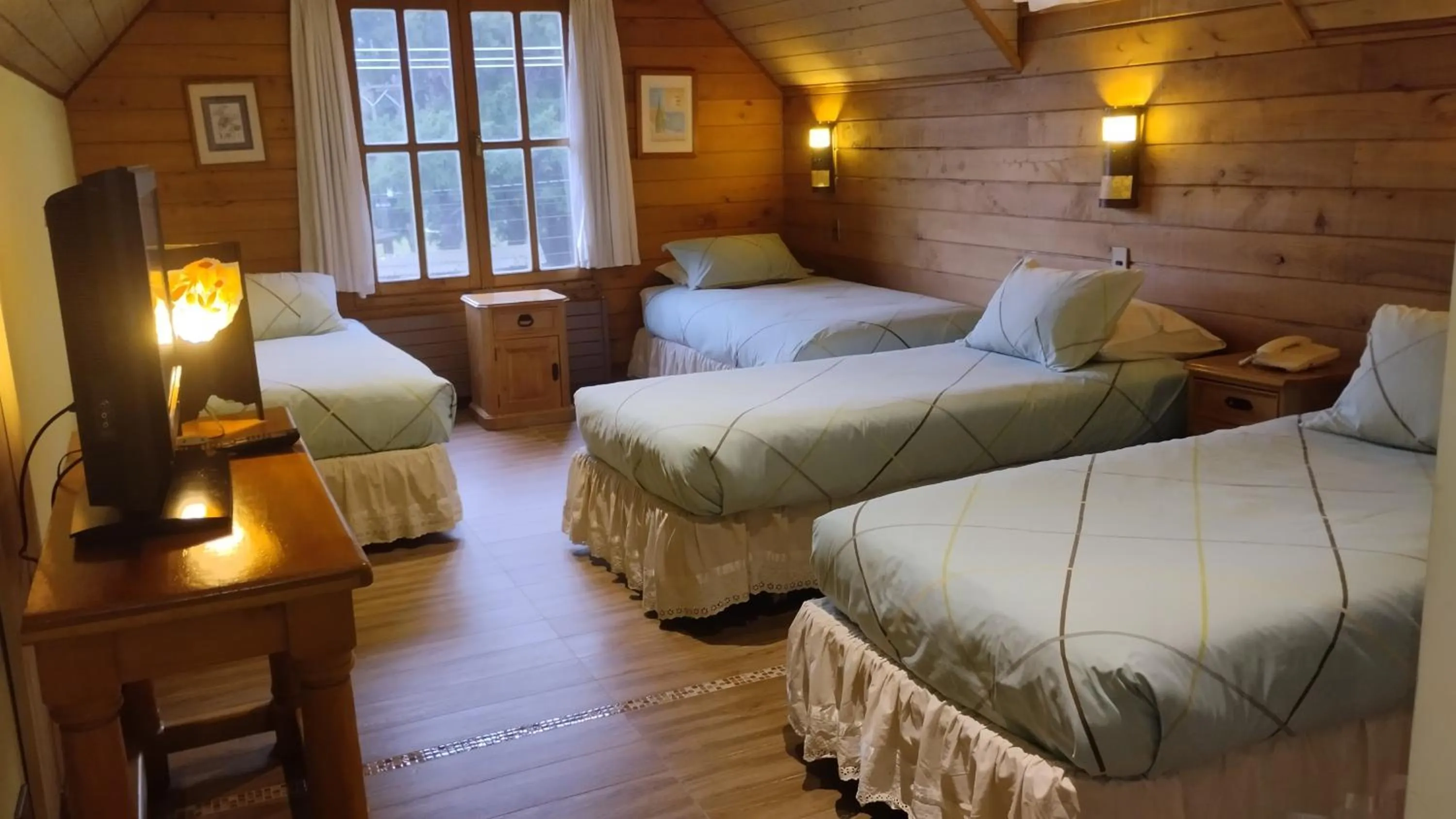 Property building, Bed in Hotel Malalhue