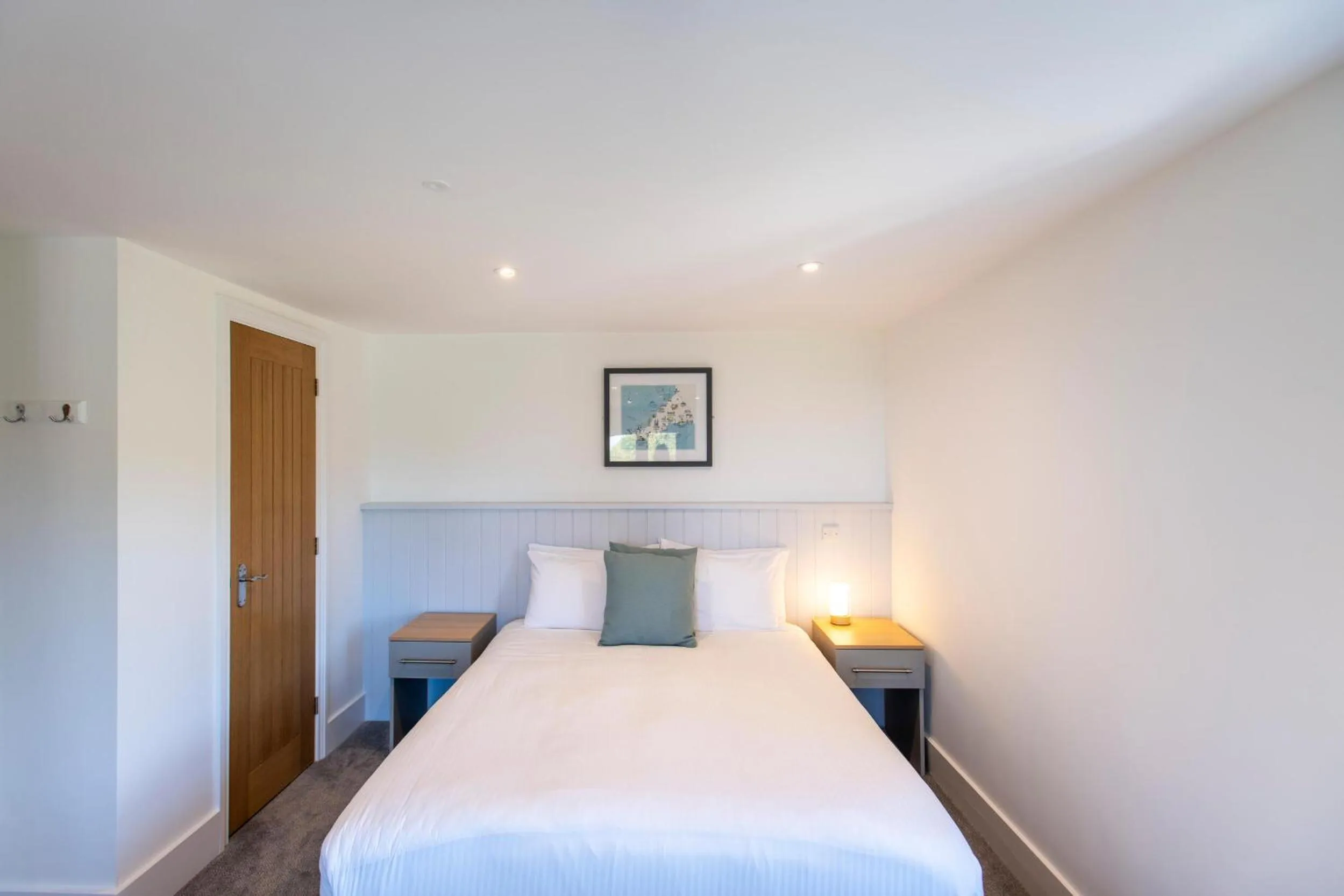 Bed in Tregenna Castle Resort