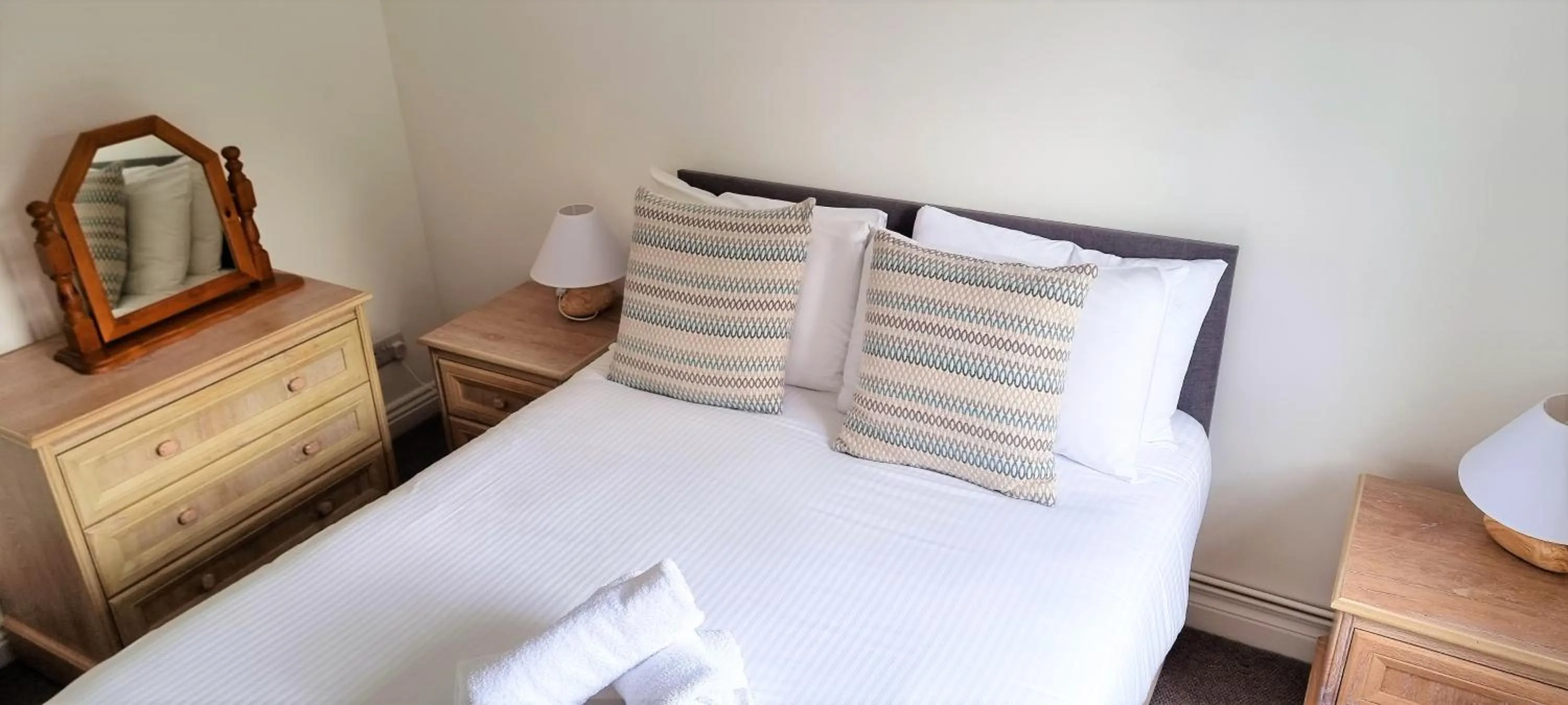 Bed in Tregenna Castle Resort