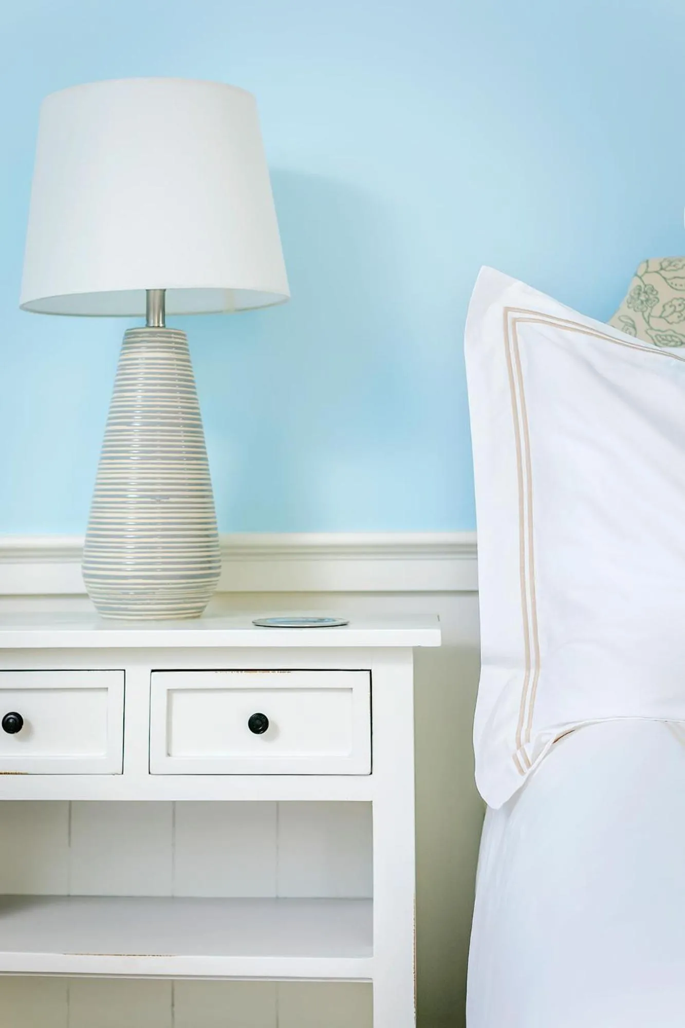 Decorative detail, Bed in Hob Knob