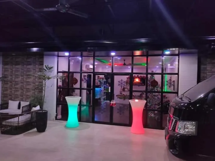 Lobby or reception in HalfWay House Hostel Mactan Cebu Airport