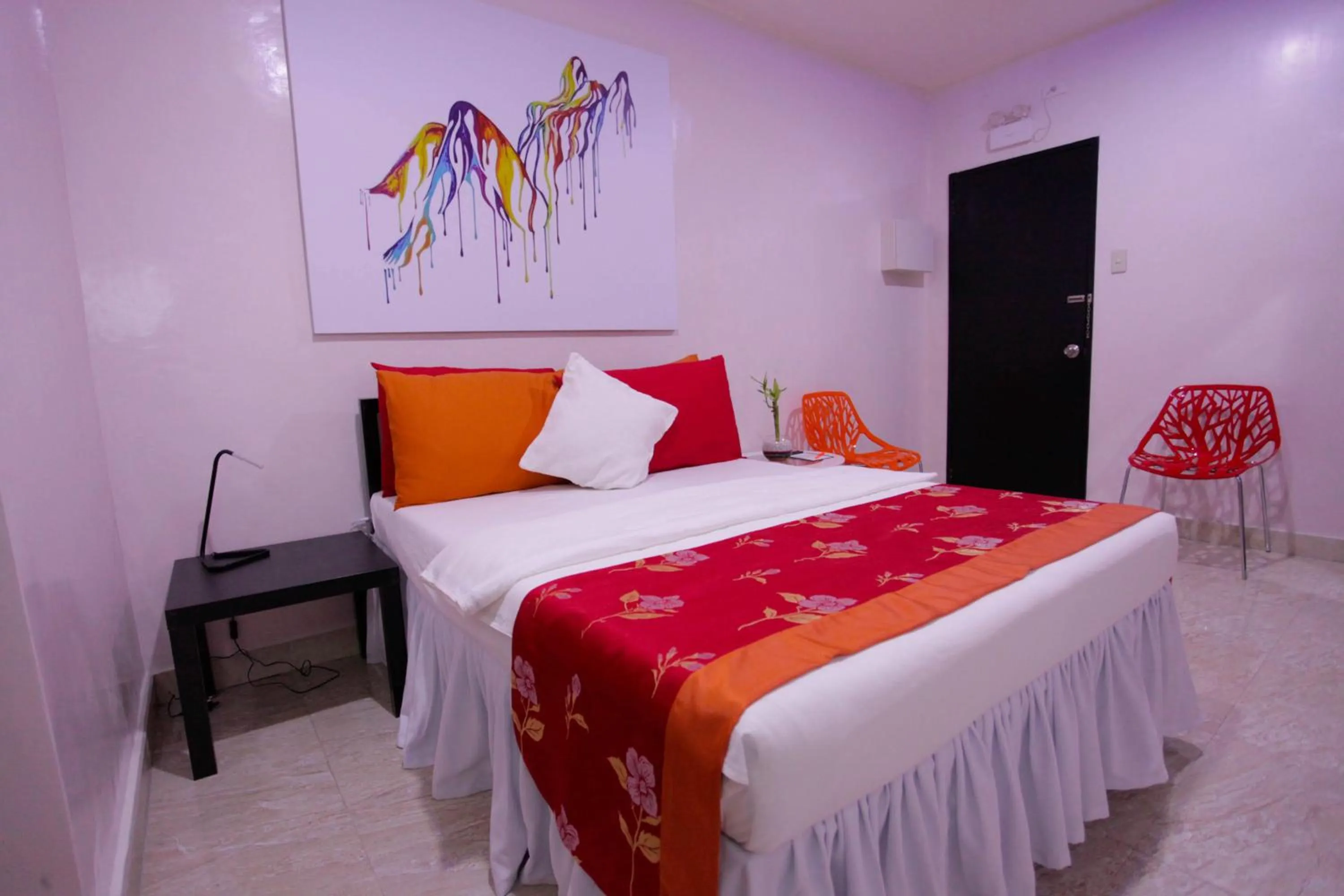 Bed in HalfWay House Hostel Mactan Cebu Airport