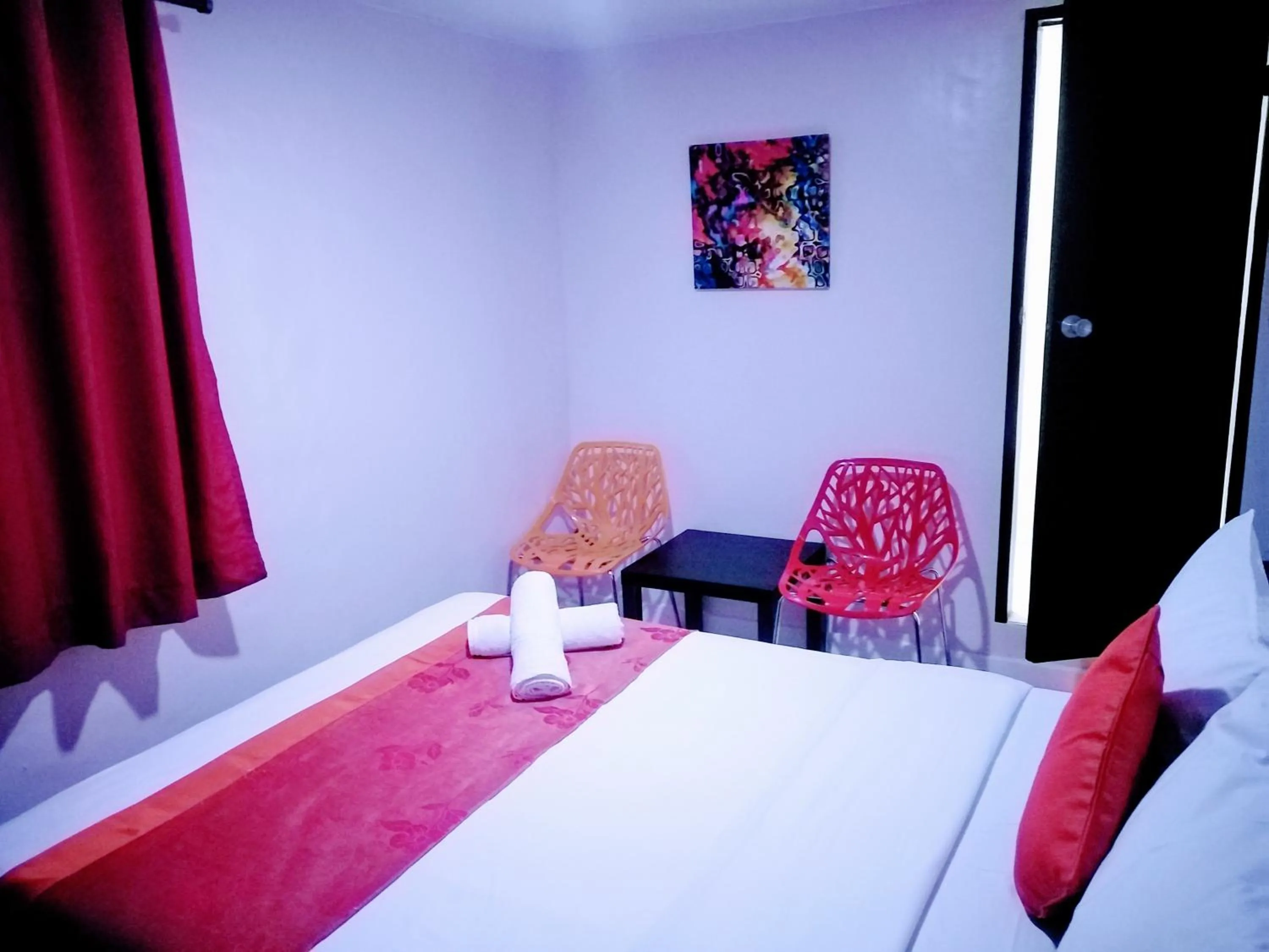 Bed in HalfWay House Hostel Mactan Cebu Airport