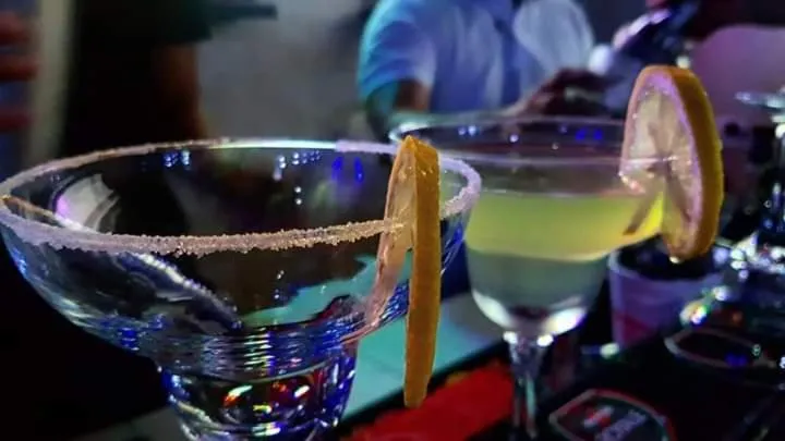 Lounge or bar in HalfWay House Hostel Mactan Cebu Airport