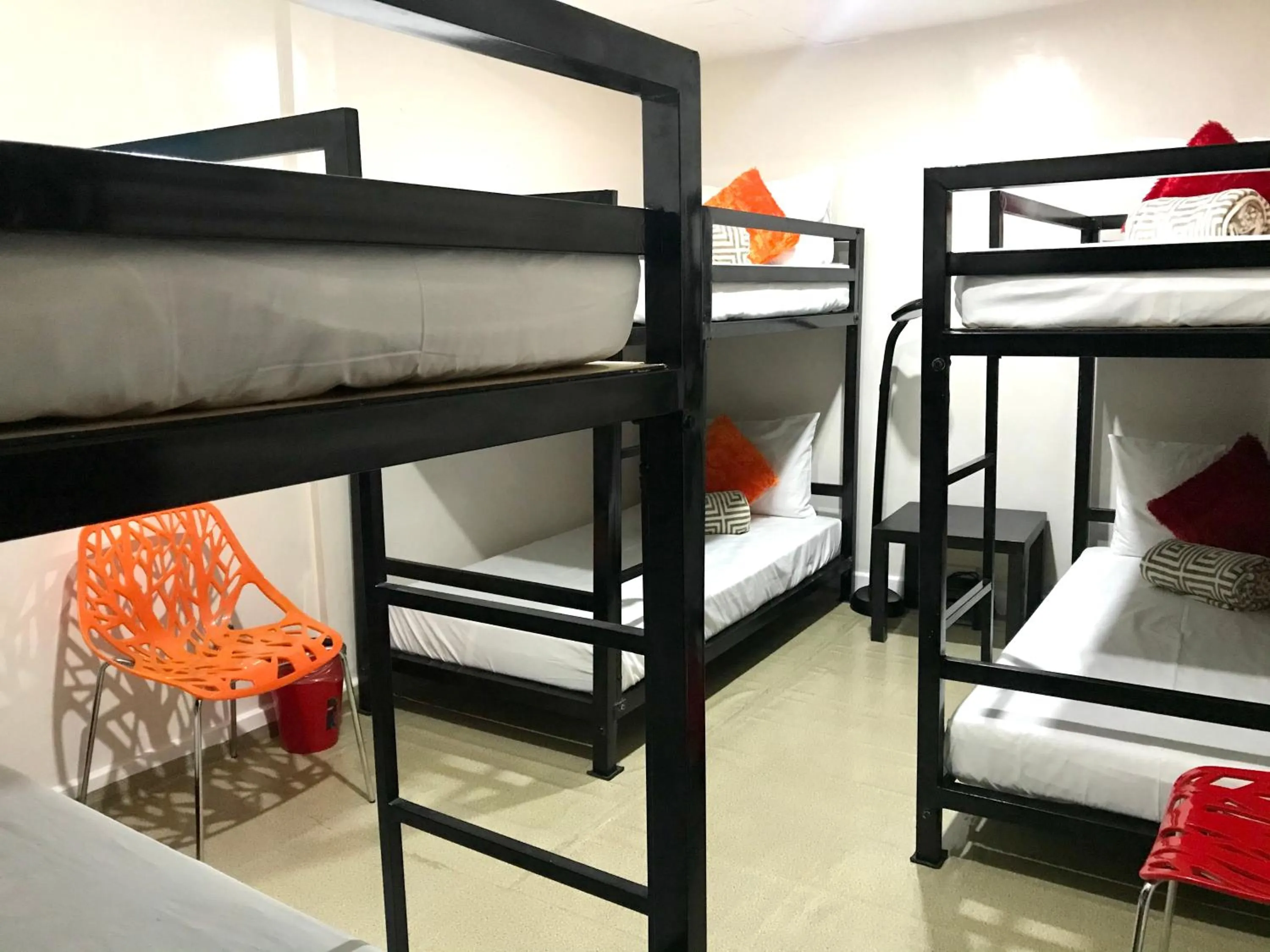 Bed in HalfWay House Hostel Mactan Cebu Airport