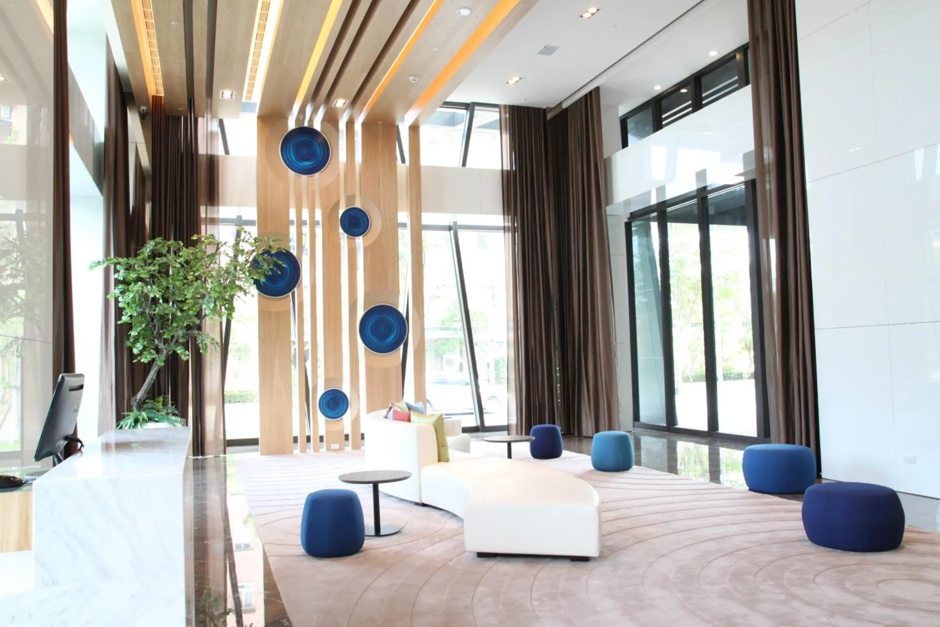 Lobby or reception, Bed in Lakeshore Hotel Yilan Lobby or reception, Bed in Lakeshore Hotel Yilan