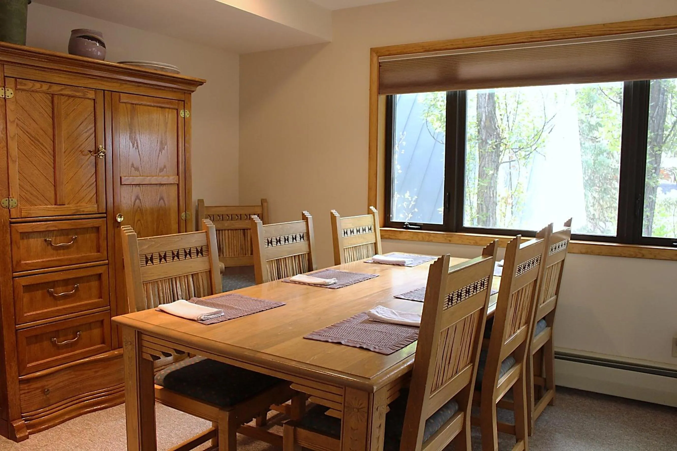 Shadow Mountain Lodge