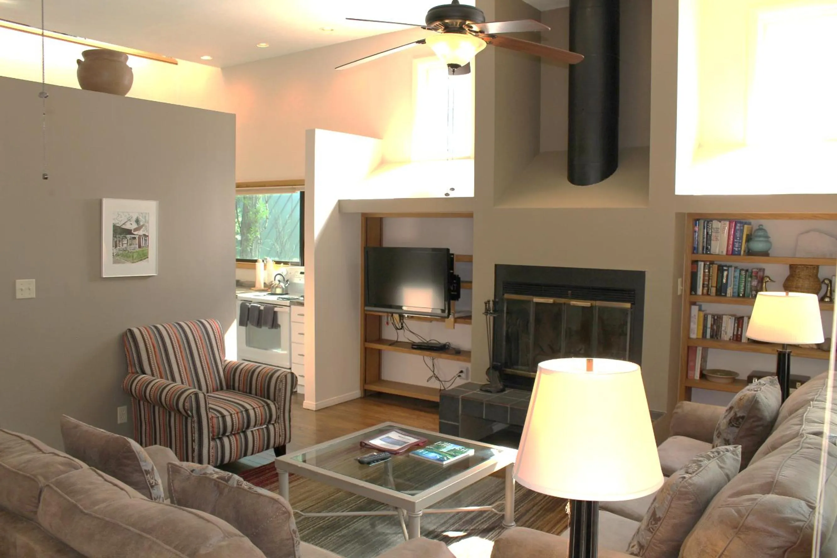 Living room in Shadow Mountain Lodge