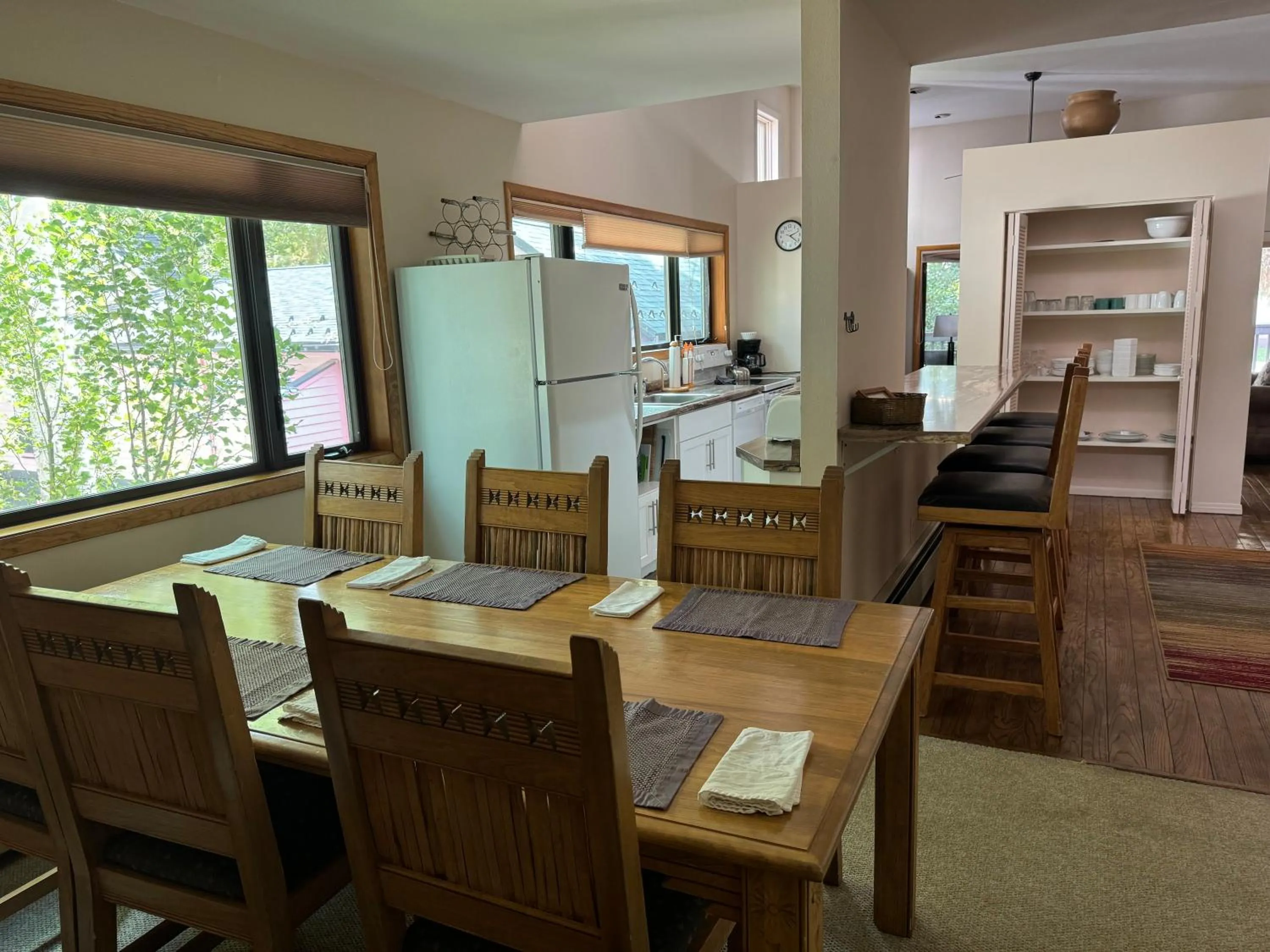 Shadow Mountain Lodge