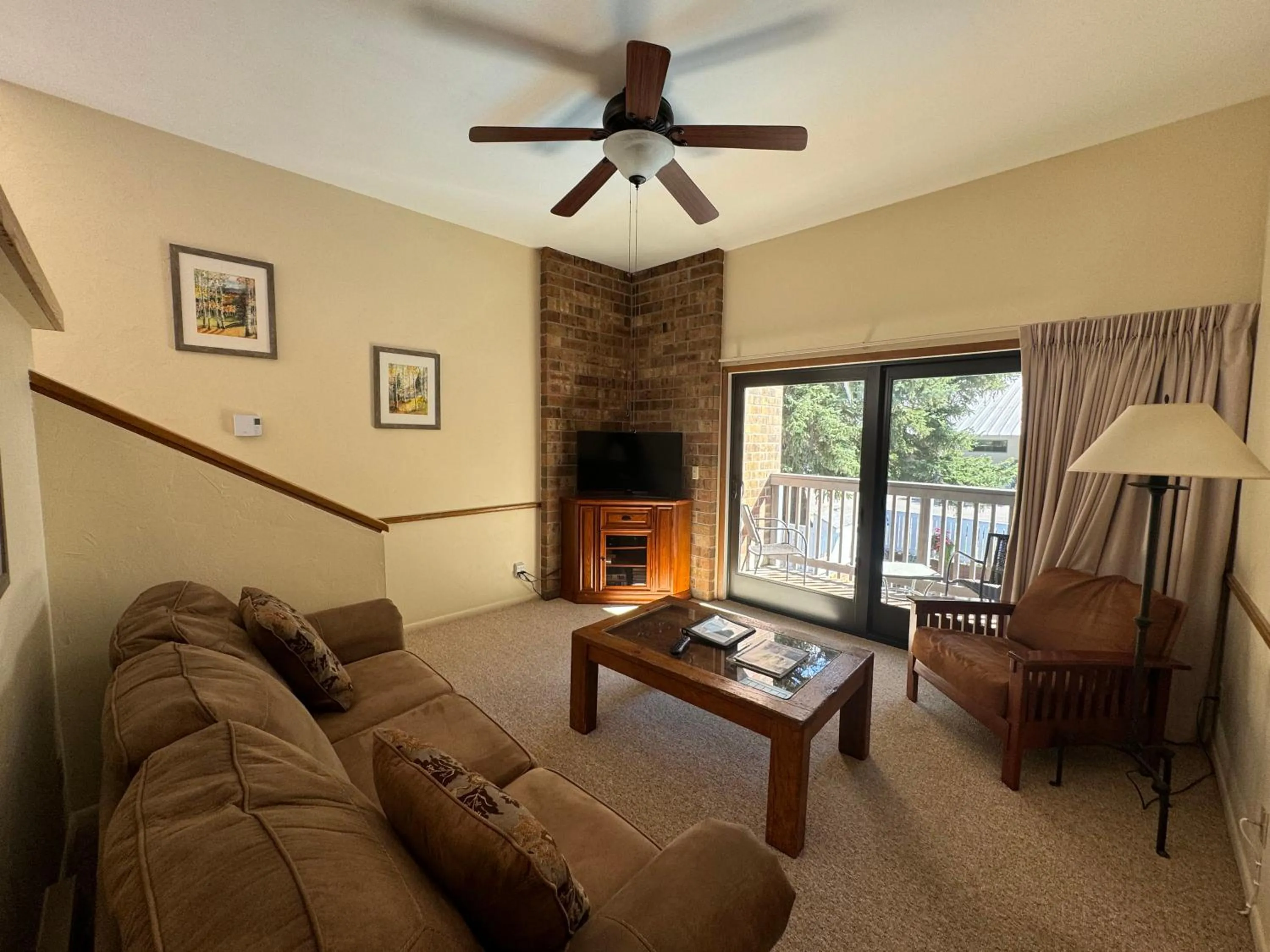 Shadow Mountain Lodge