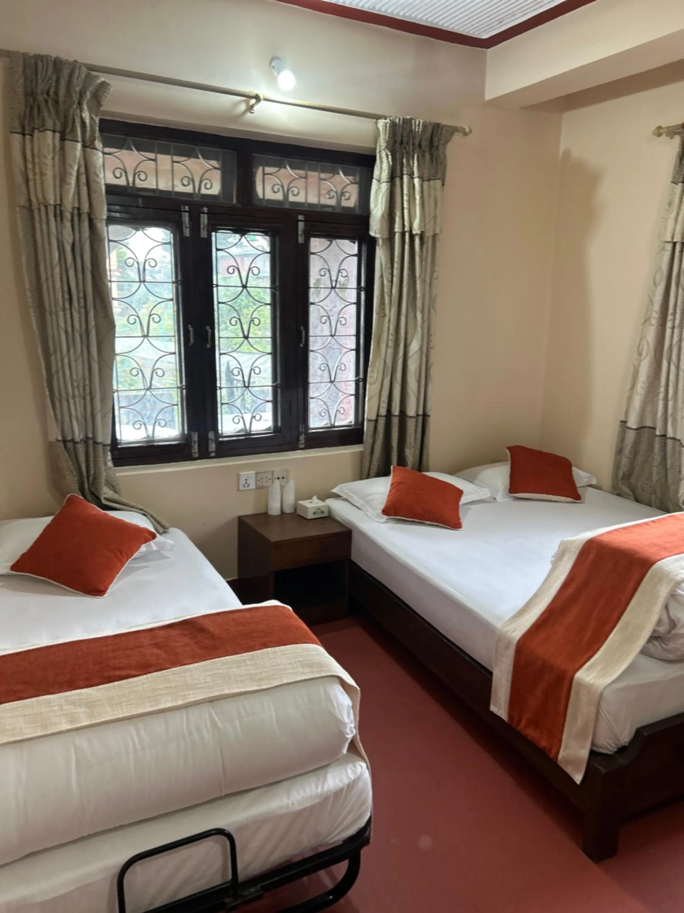 Bedroom, Bed in Hotel Beijing Lu